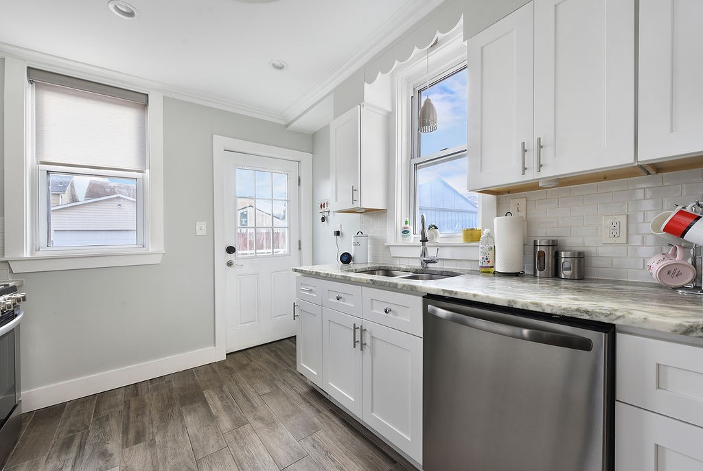 6906 Standish Street