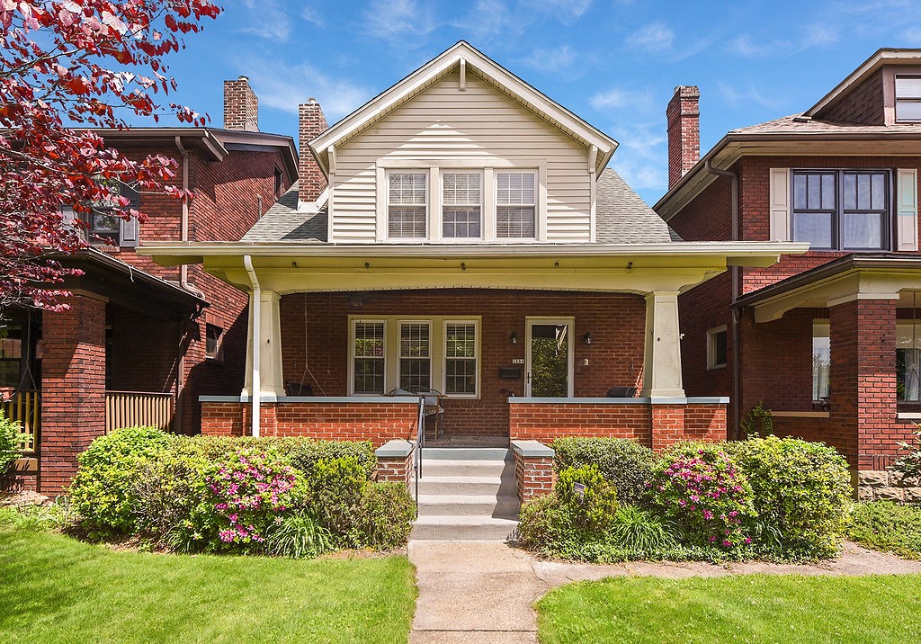 1231 Lancaster Avenue