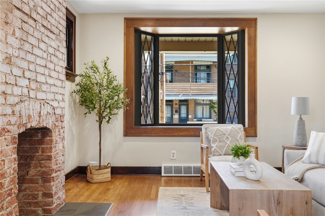 326 42nd Street