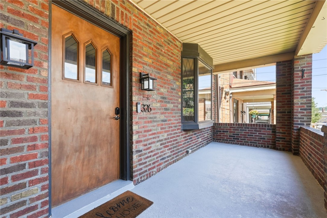 326 42nd Street