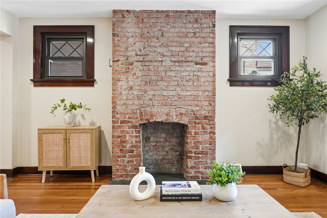 326 42nd Street