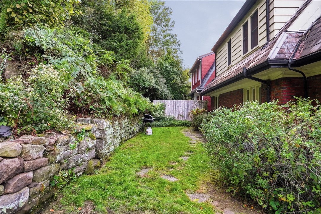 628 Cascade Road