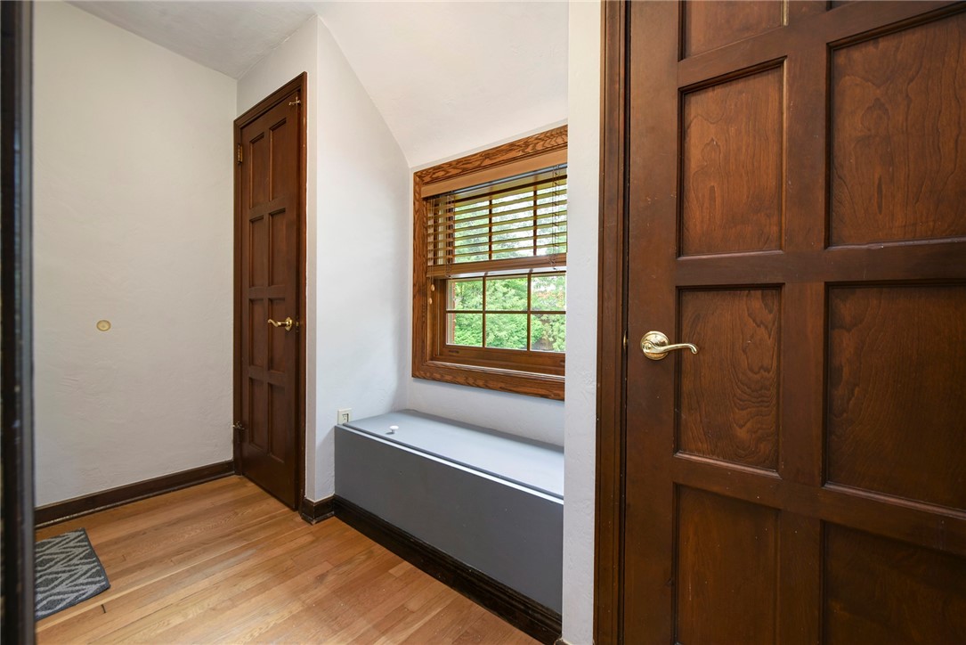 138 Siebert Rd