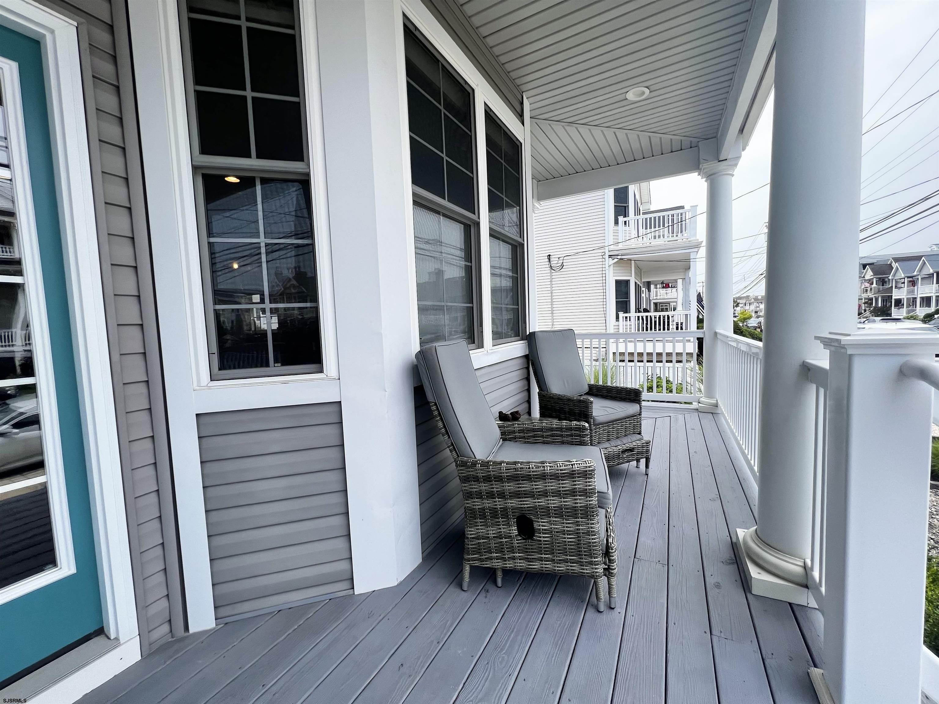 4221 Asbury Ave Unit: 1