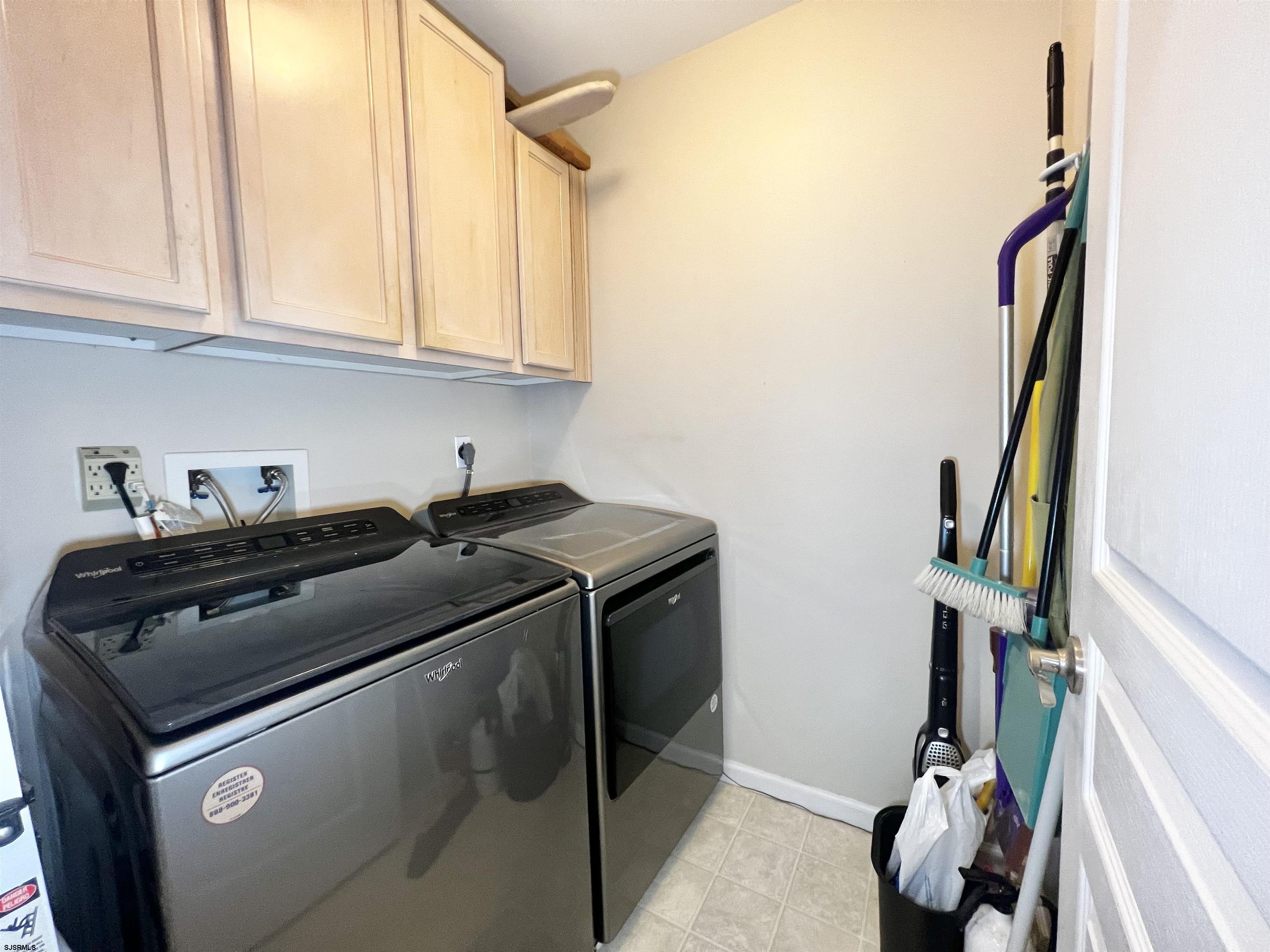 4221 Asbury Ave Unit: 1