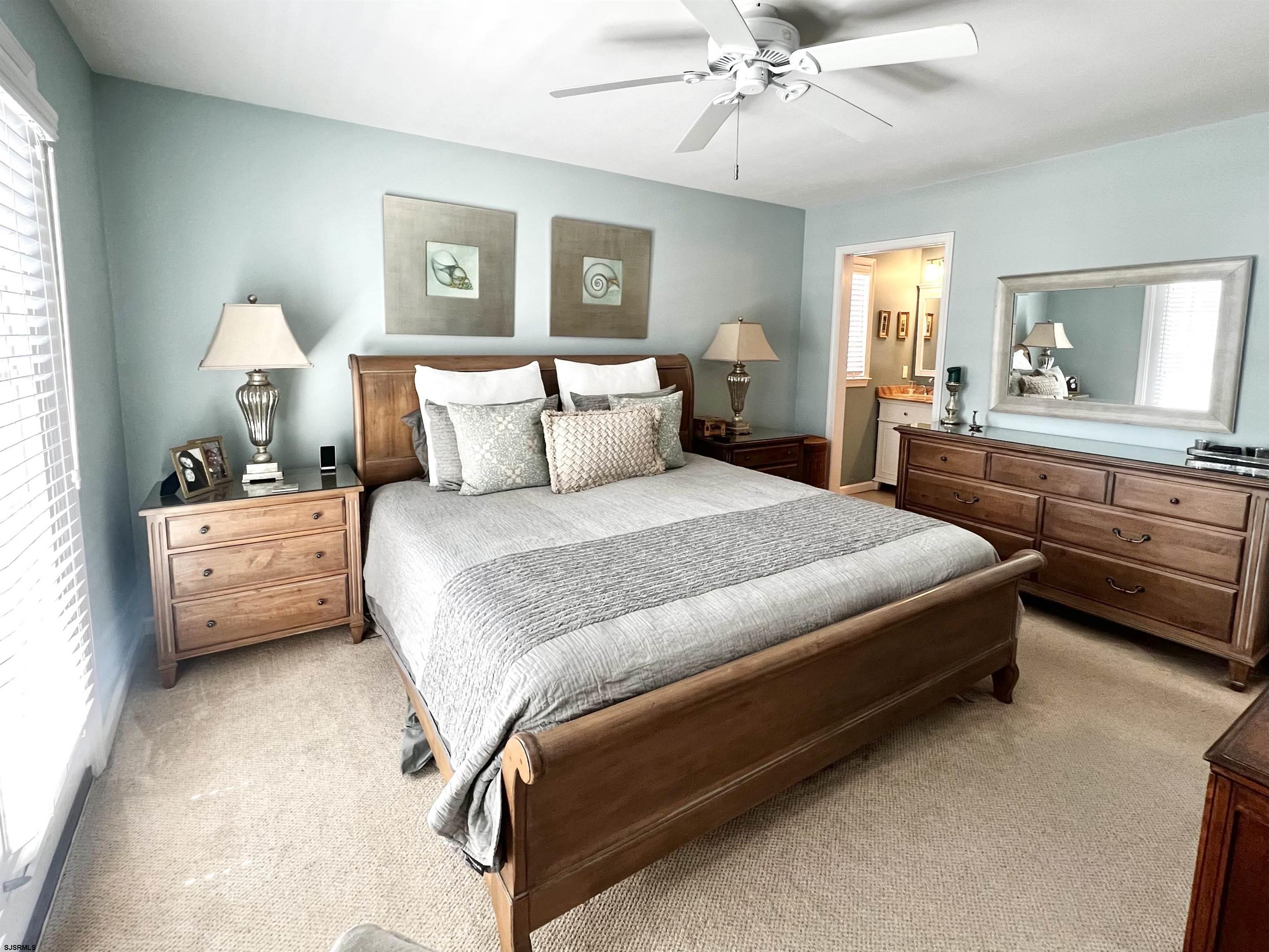 4221 Asbury Ave Unit: 1