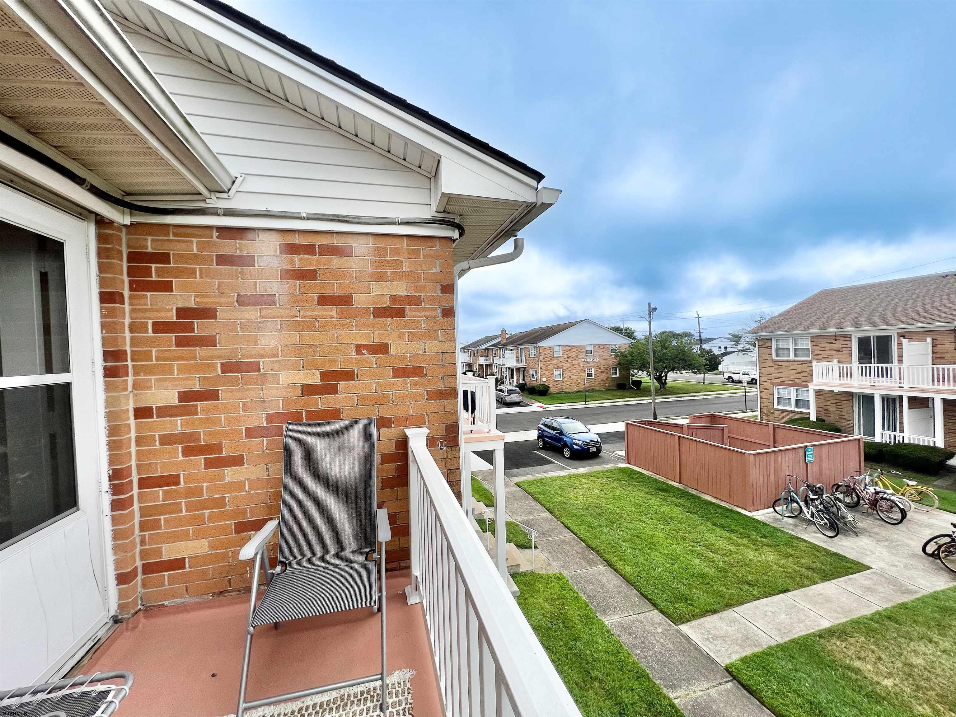 705 N Dudley Ave Unit: D10