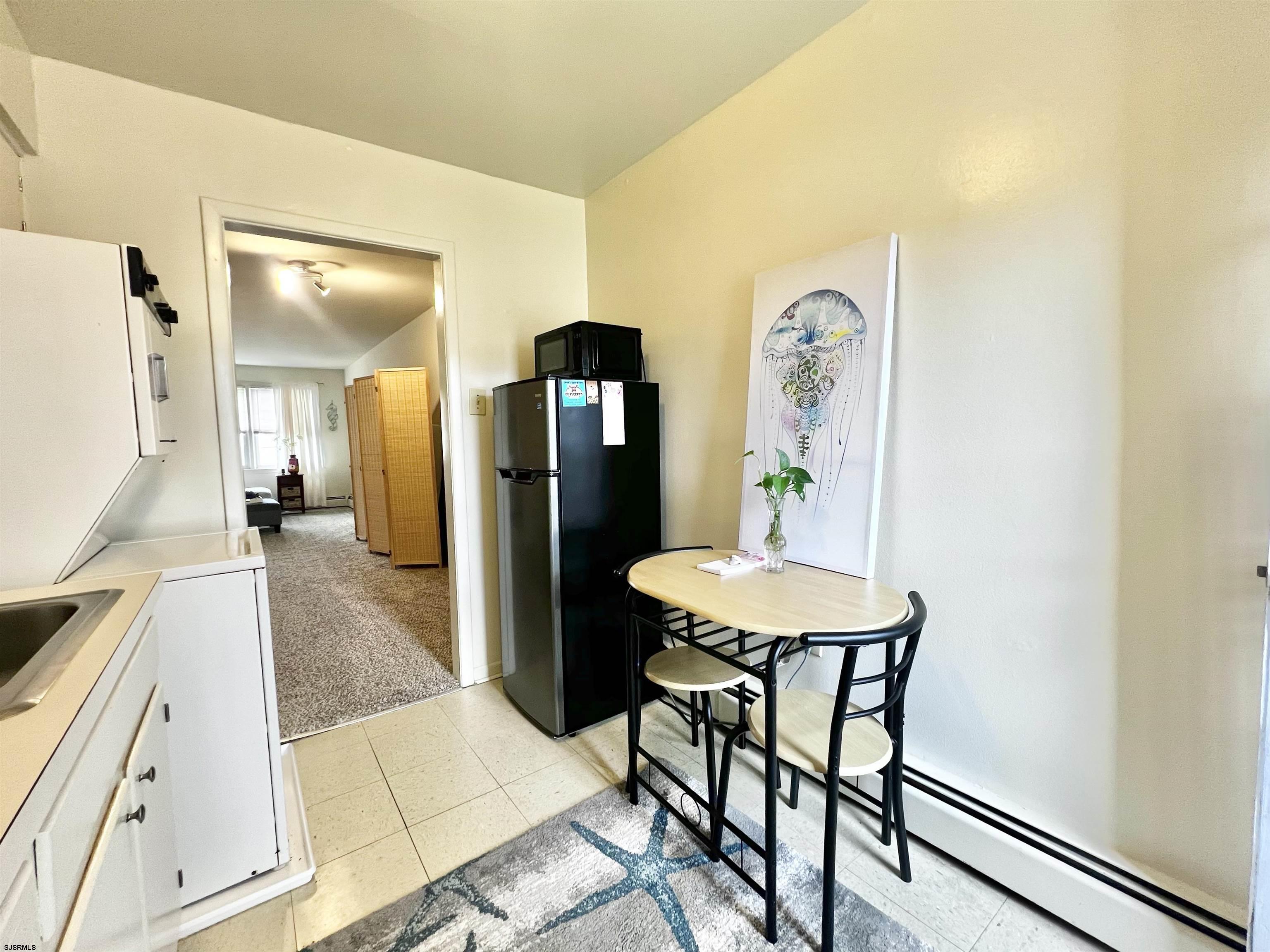 705 N Dudley Ave Unit: D10