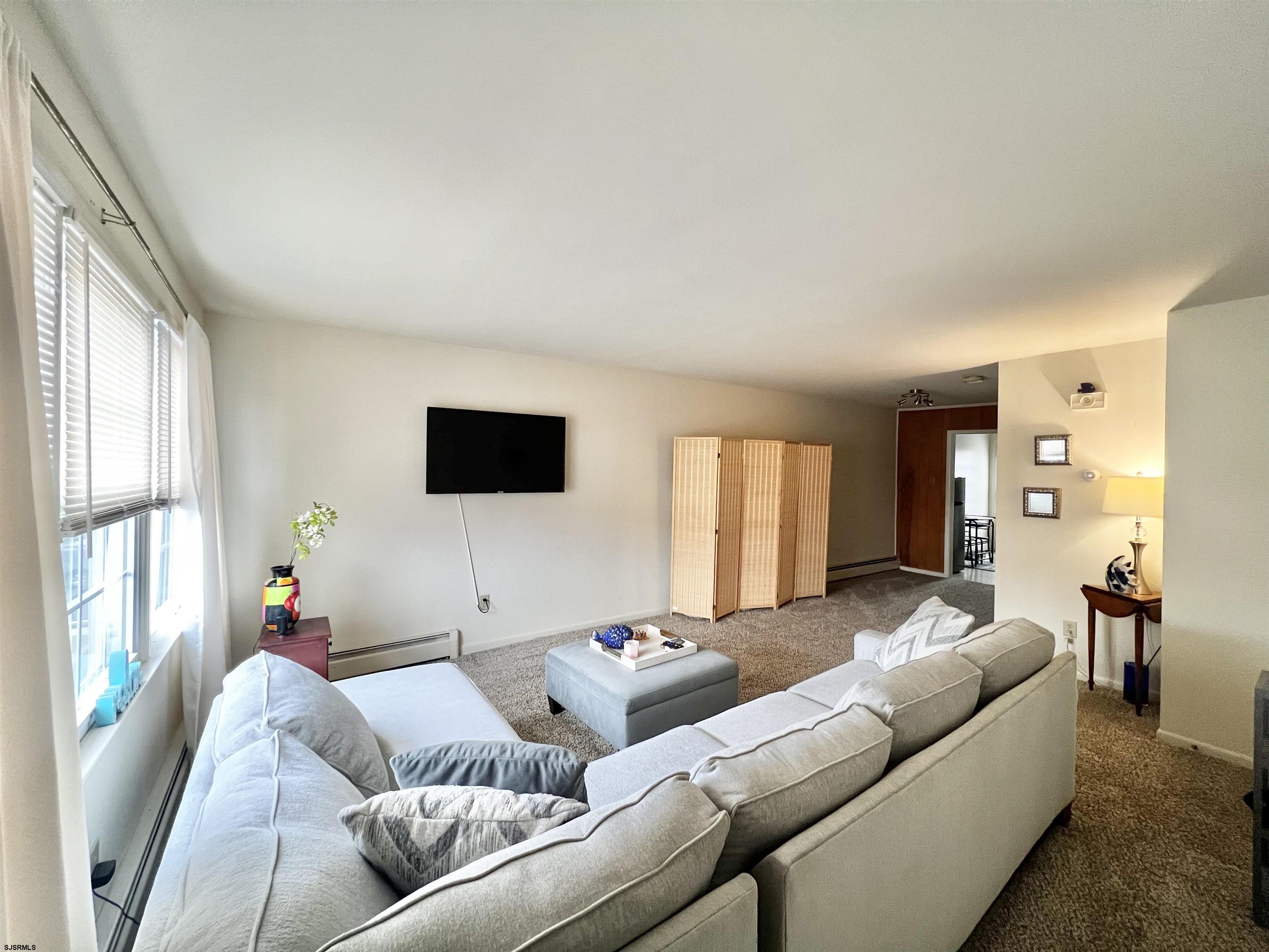 705 N Dudley Ave Unit: D10