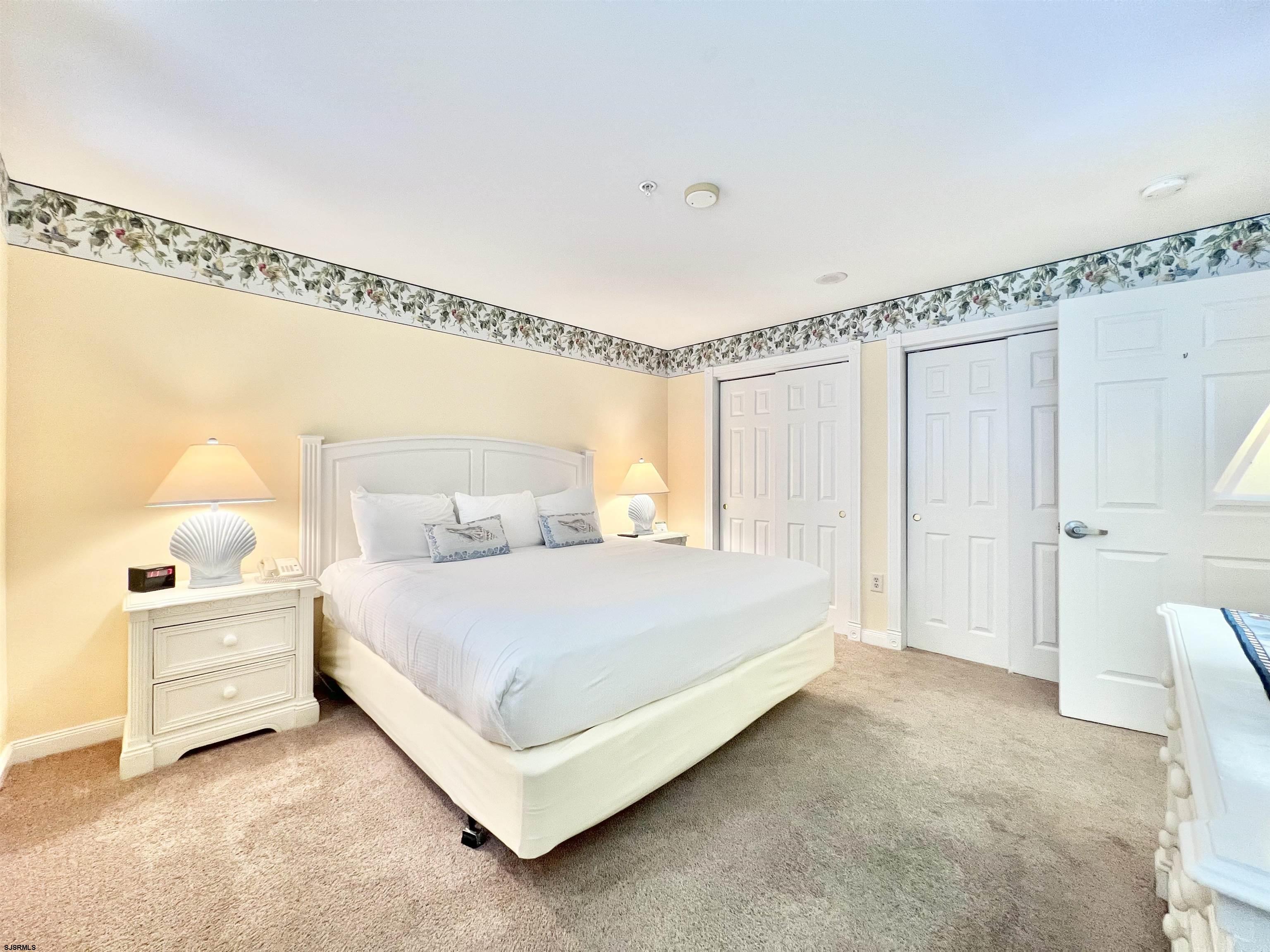 719 E 11th Street Unit: 515