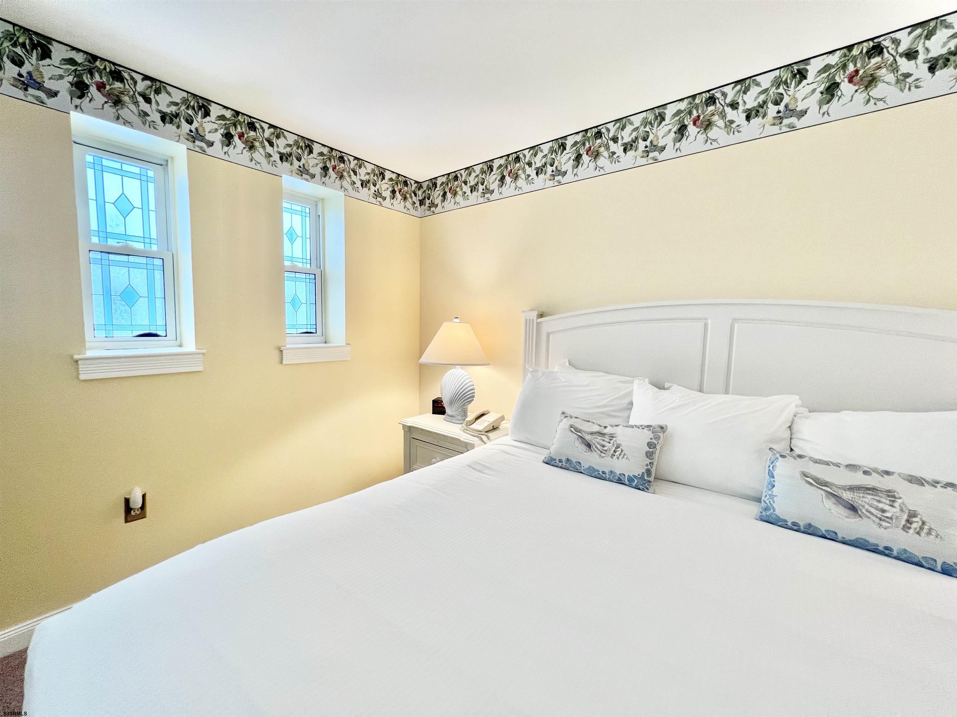 719 E 11th Street Unit: 515