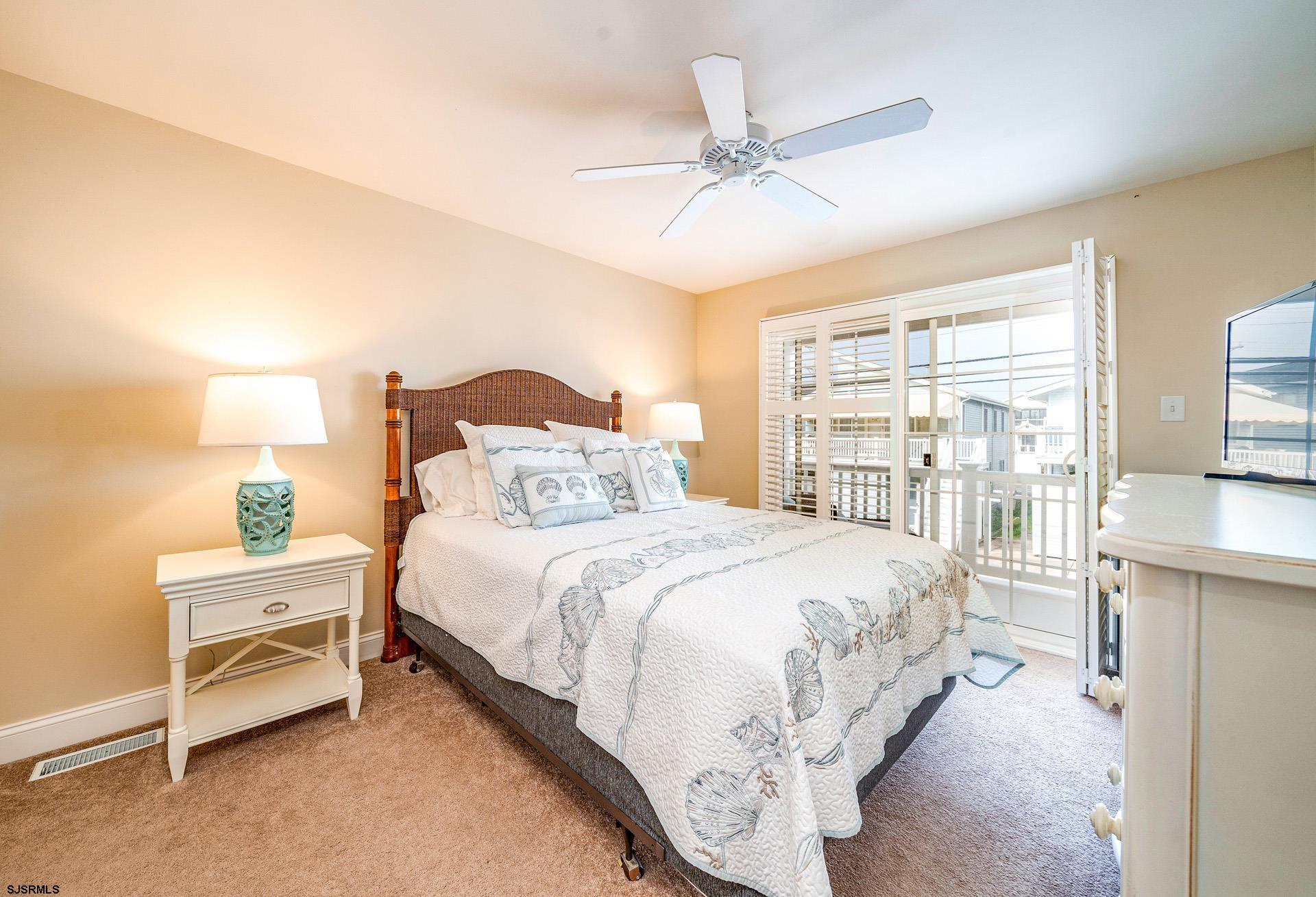 2728 Asbury Ave Unit: 1