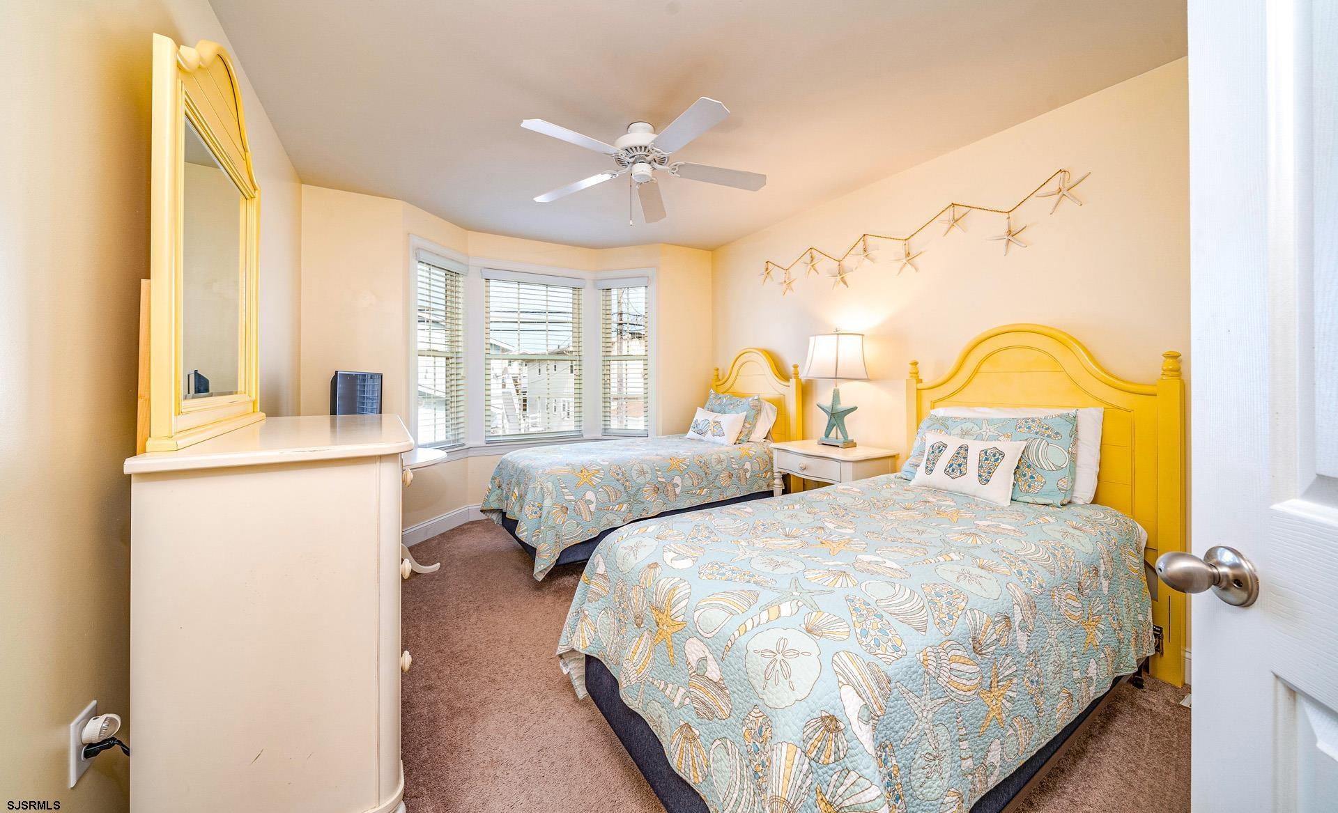 2728 Asbury Ave Unit: 1