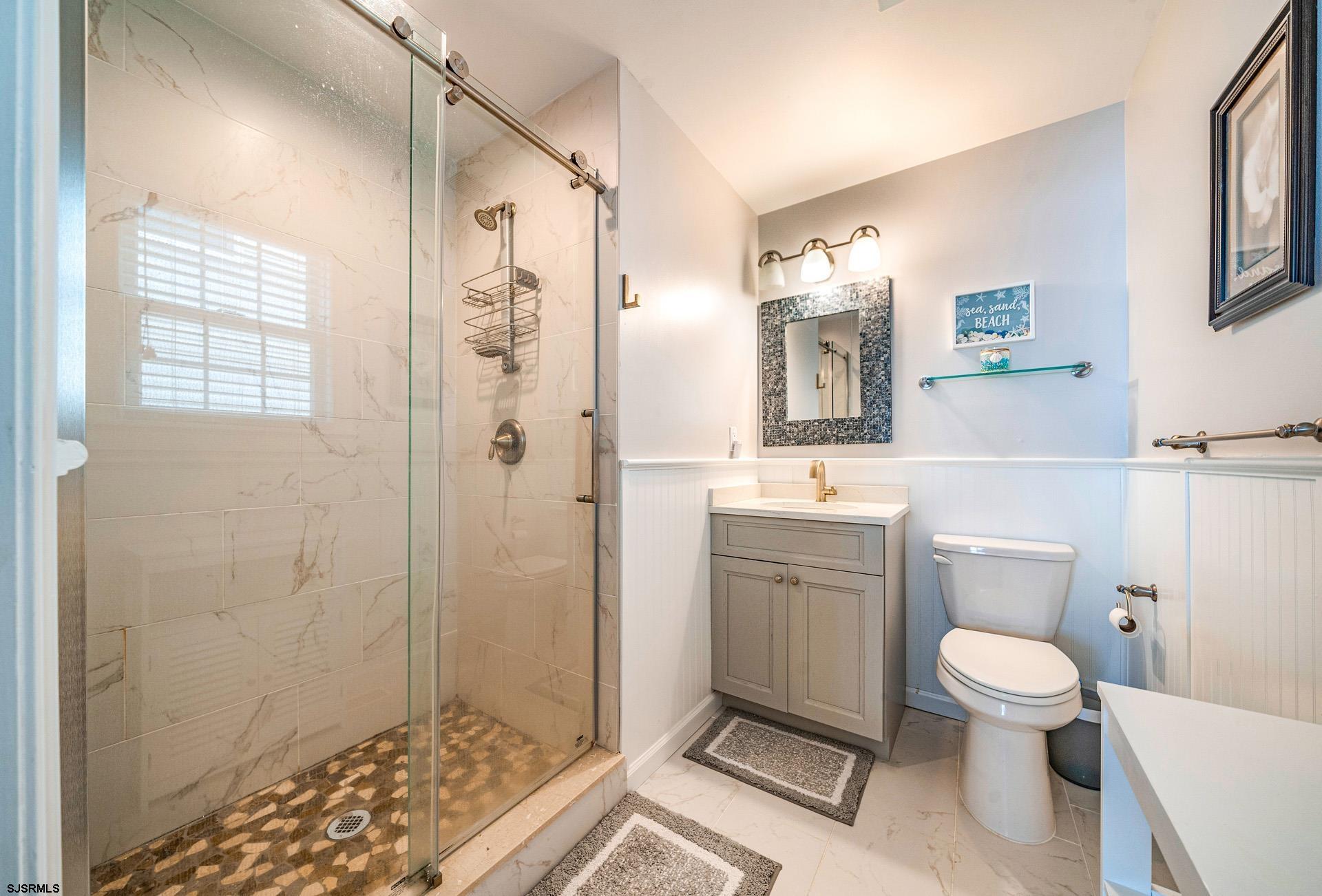 2728 Asbury Ave Unit: 1