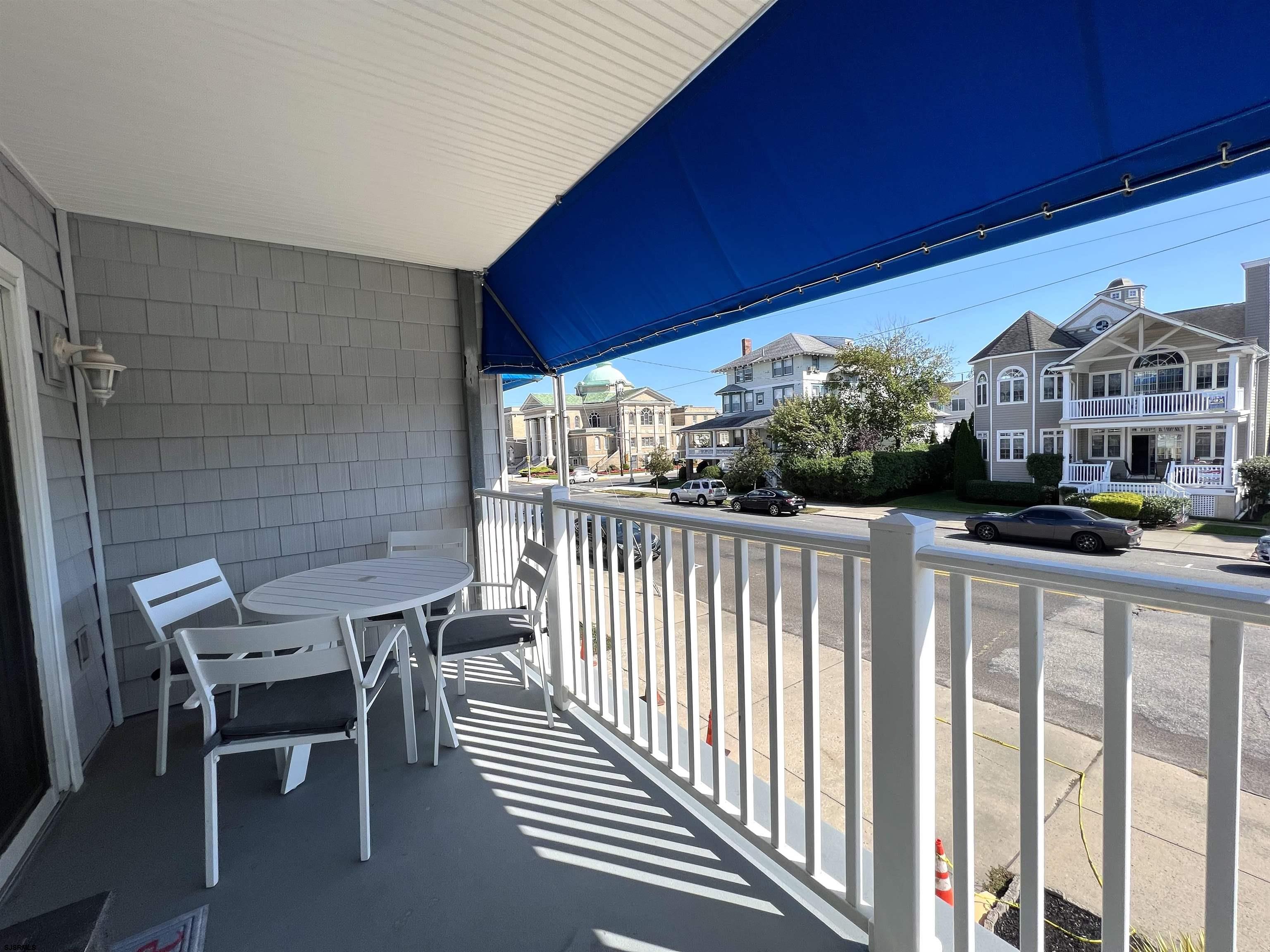 1008 Wesley Ave Unit: 201