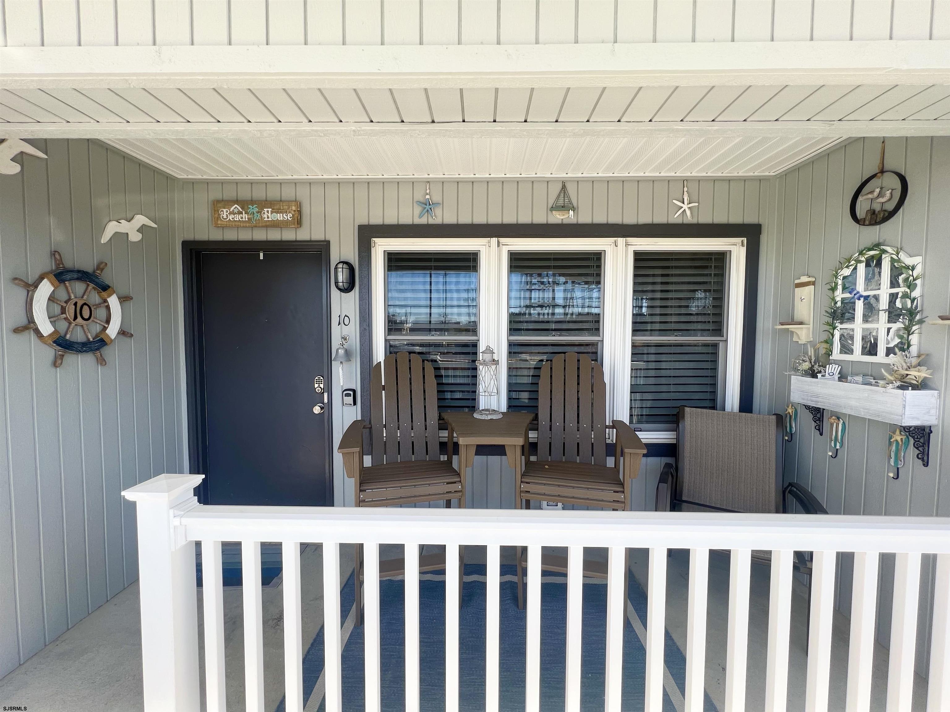 853-71 Plymouth Pl Unit: 10