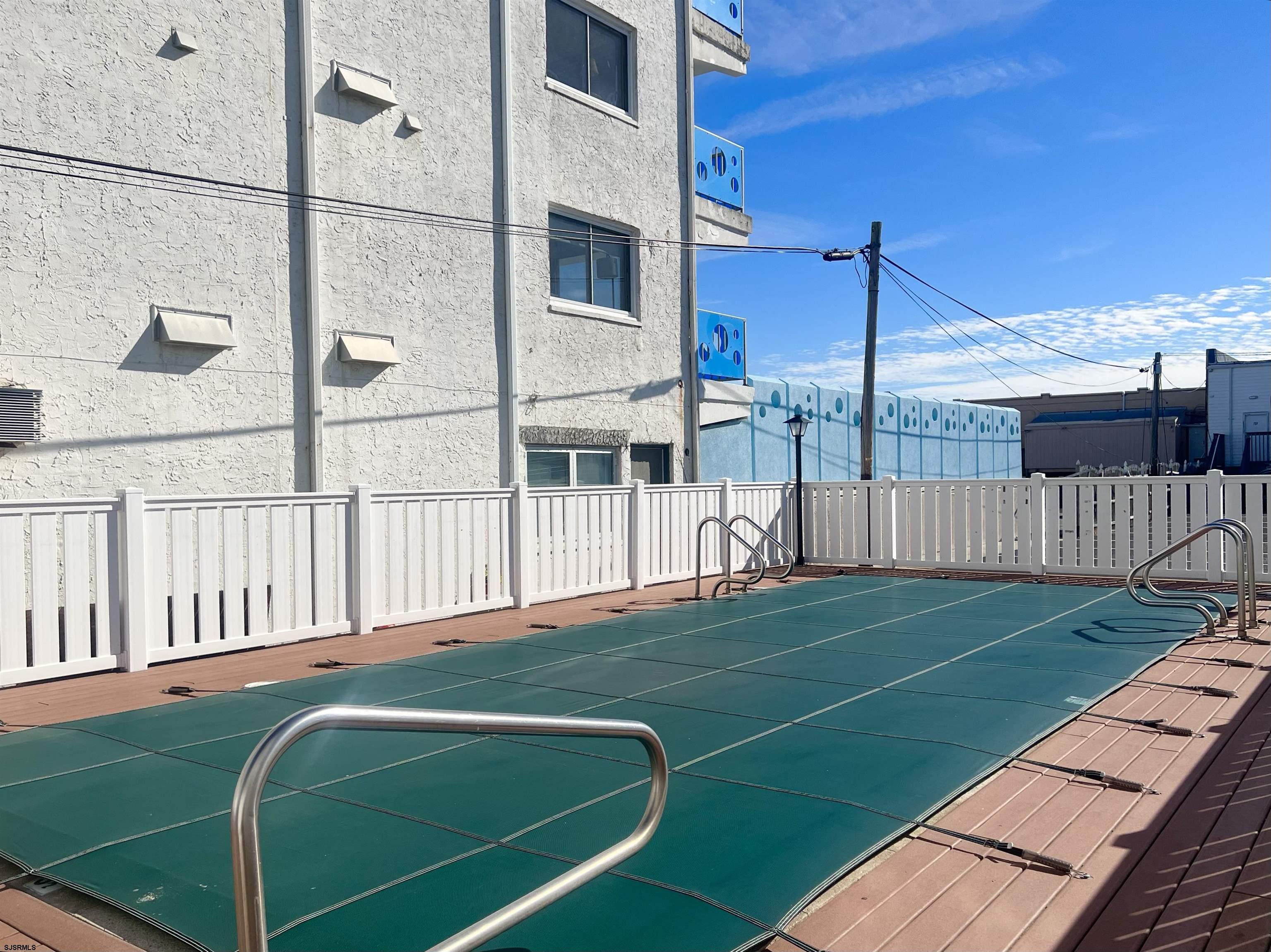 853-71 Plymouth Pl Unit: 10