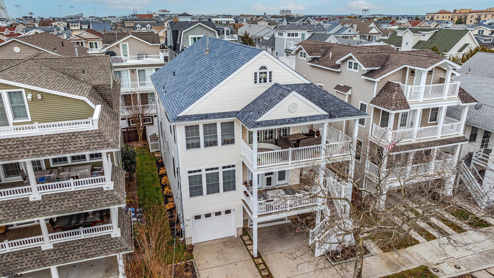 822 2nd Street Unit: 1