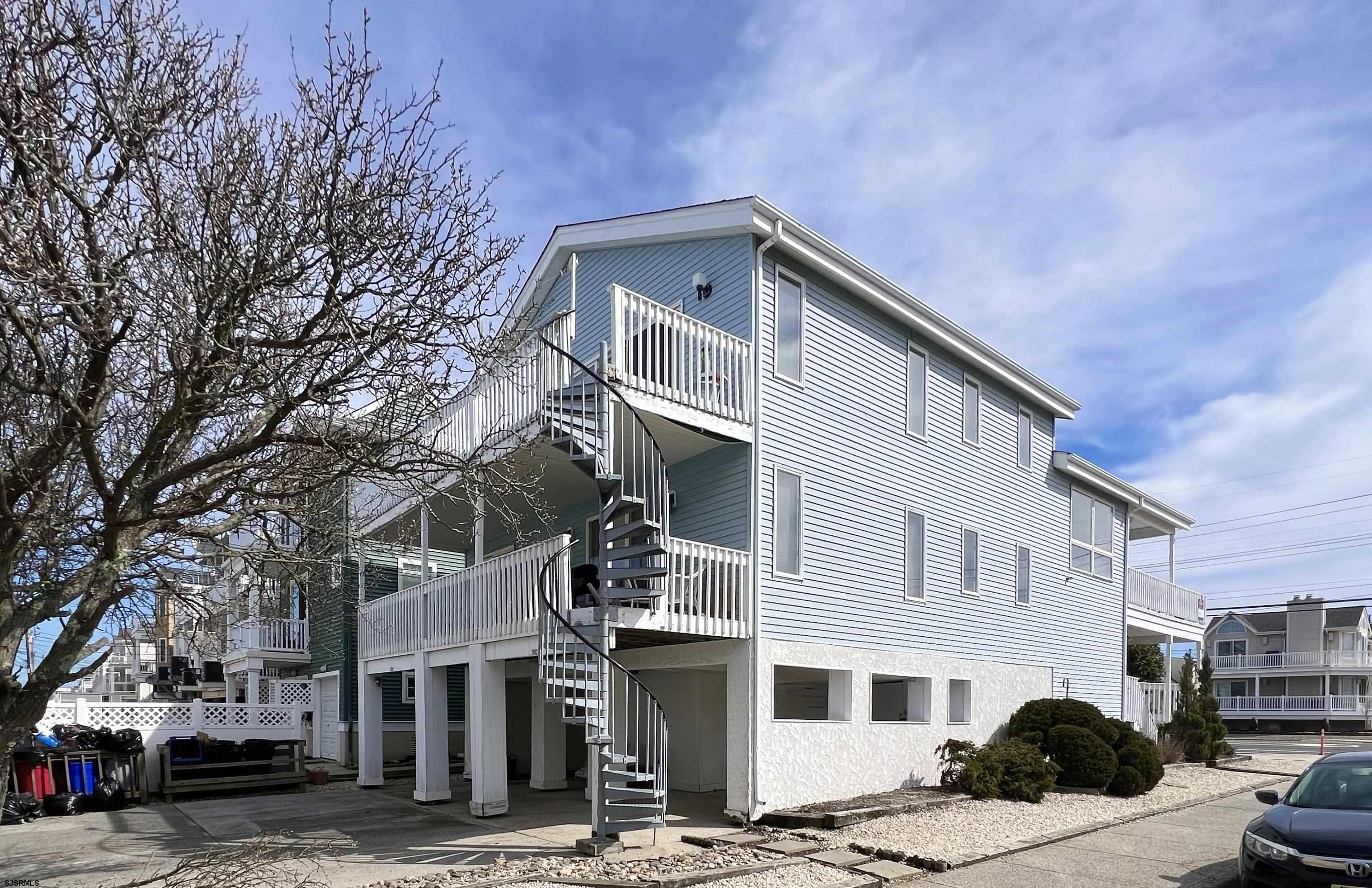 2962 West Ave Unit: 2