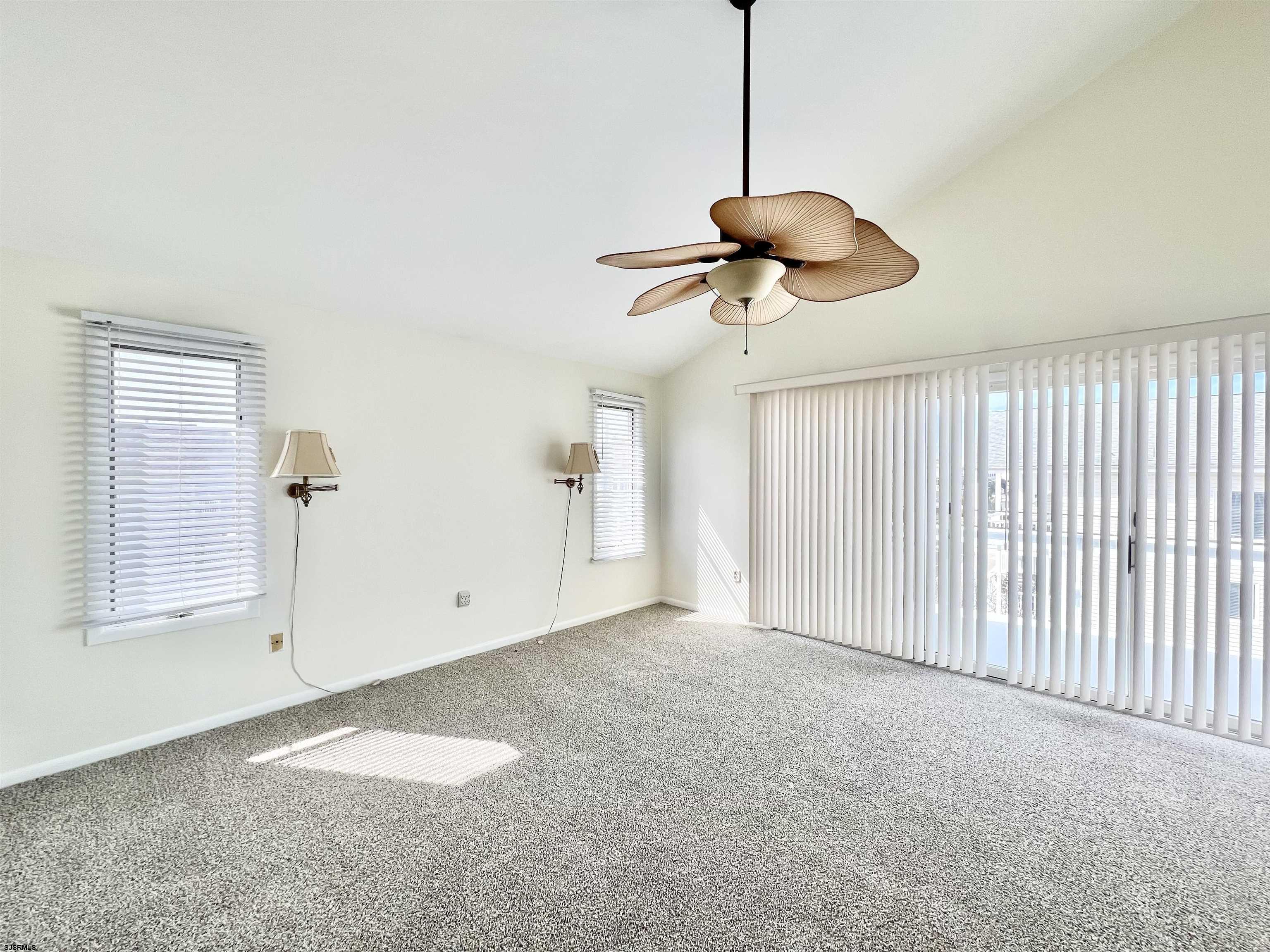 2962 West Ave Unit: 2