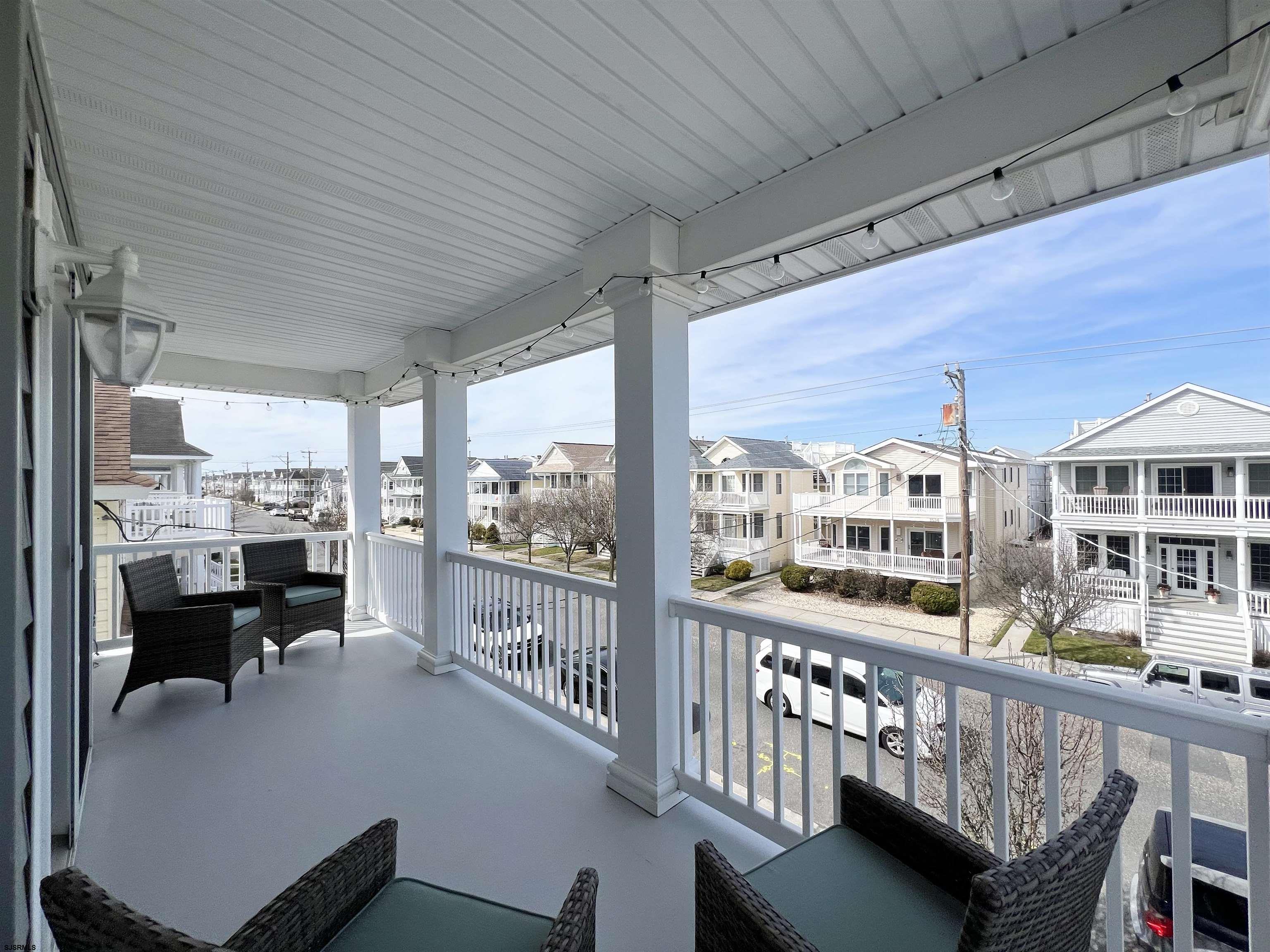 1611 Asbury Ave Unit: 2