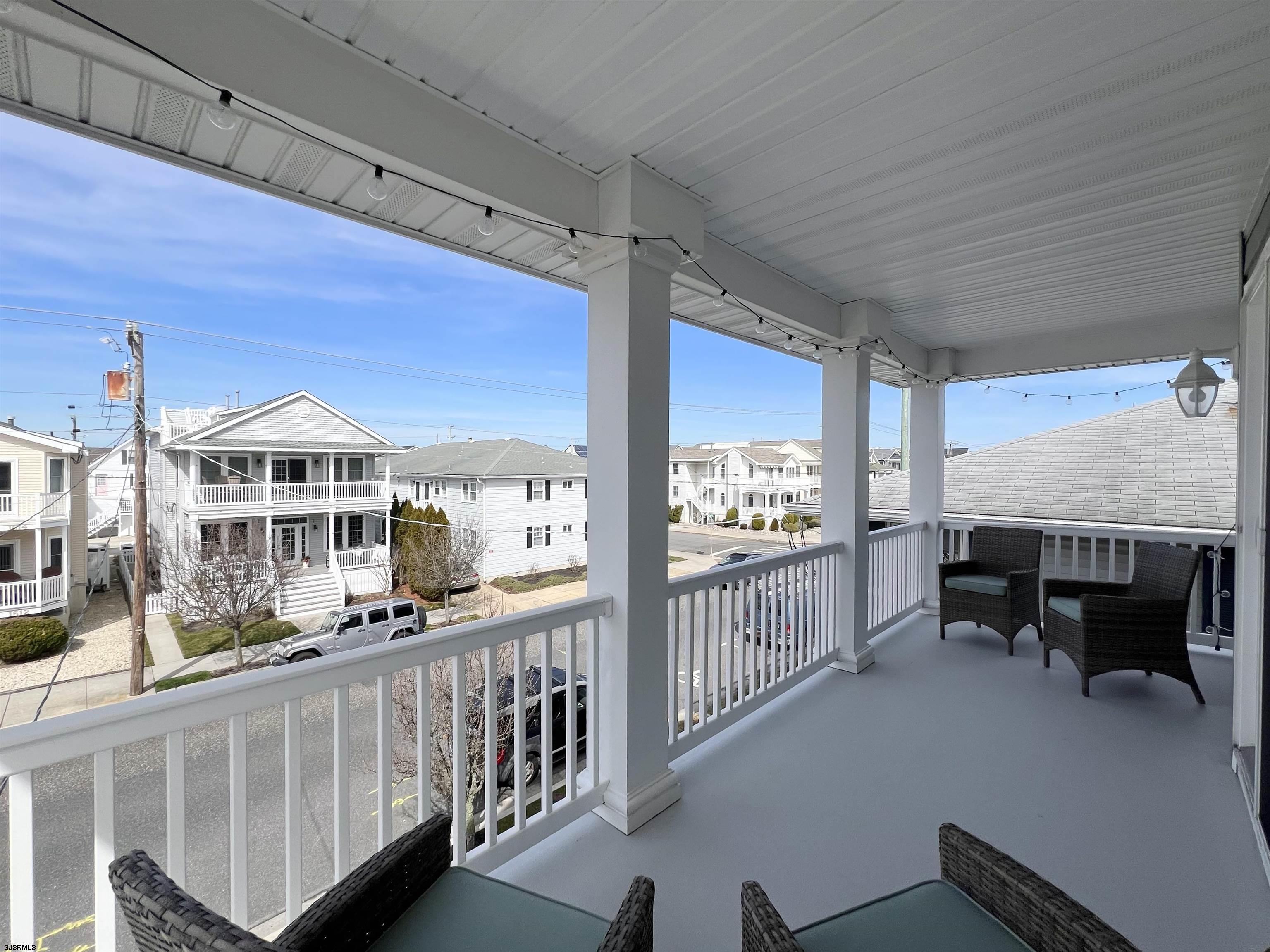 1611 Asbury Ave Unit: 2