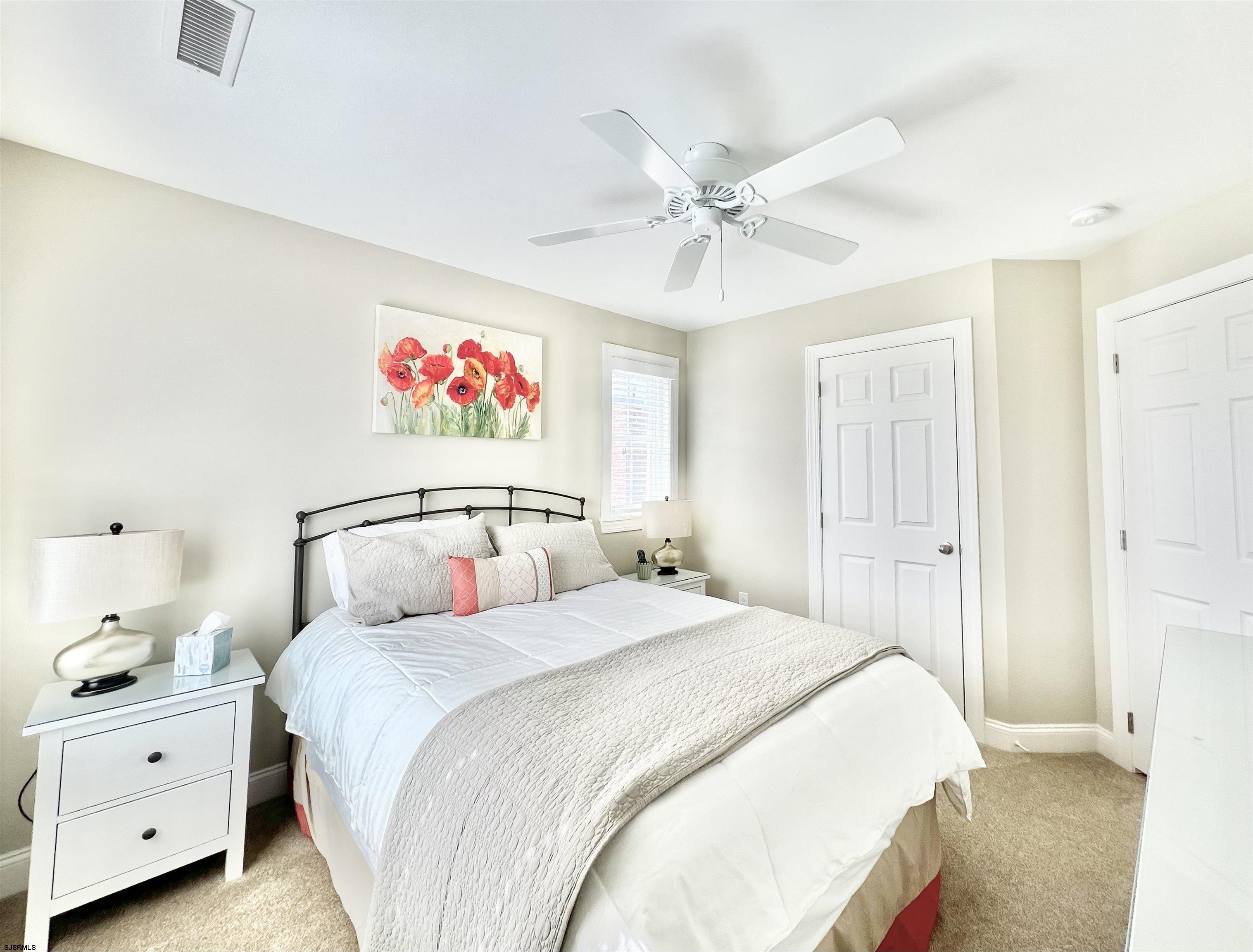 1611 Asbury Ave Unit: 2