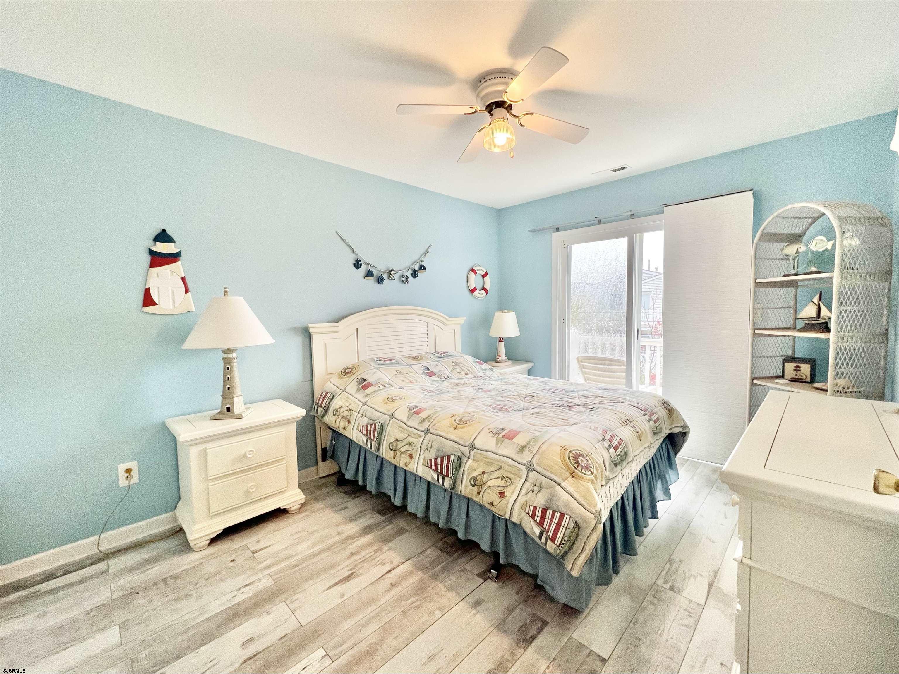 1447 Haven Ave Unit: 2