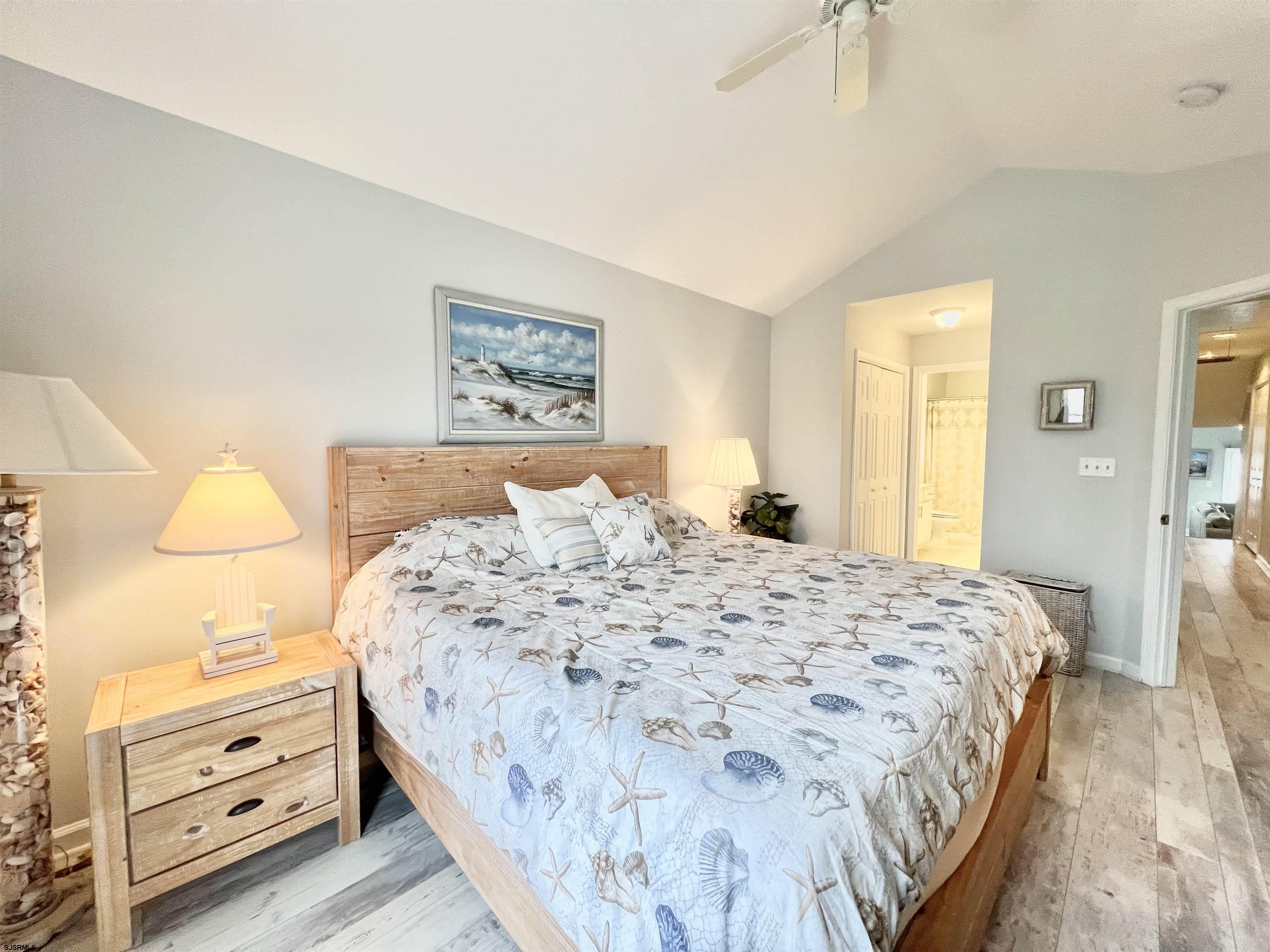 1447 Haven Ave Unit: 2