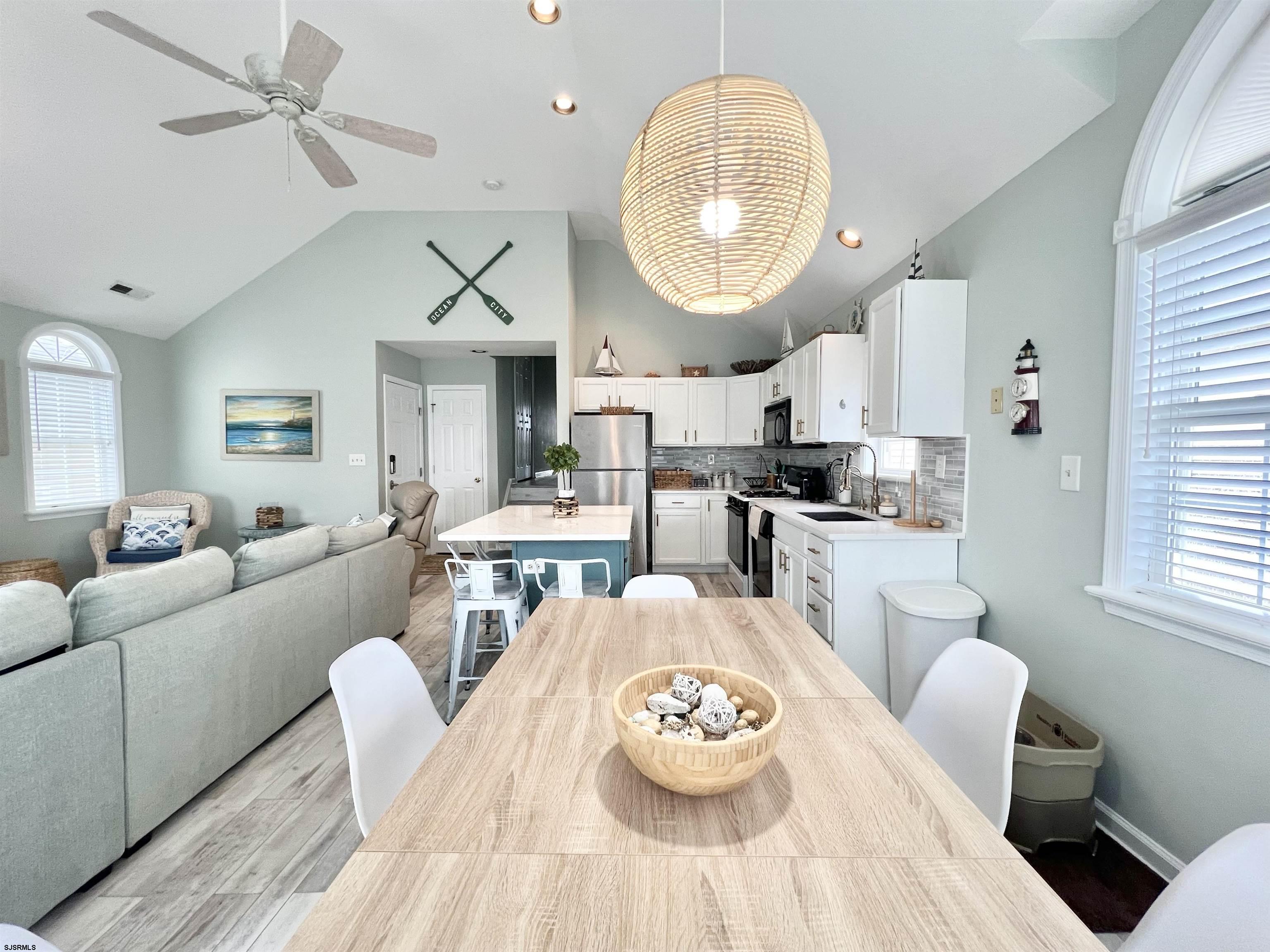 1447 Haven Ave Unit: 2