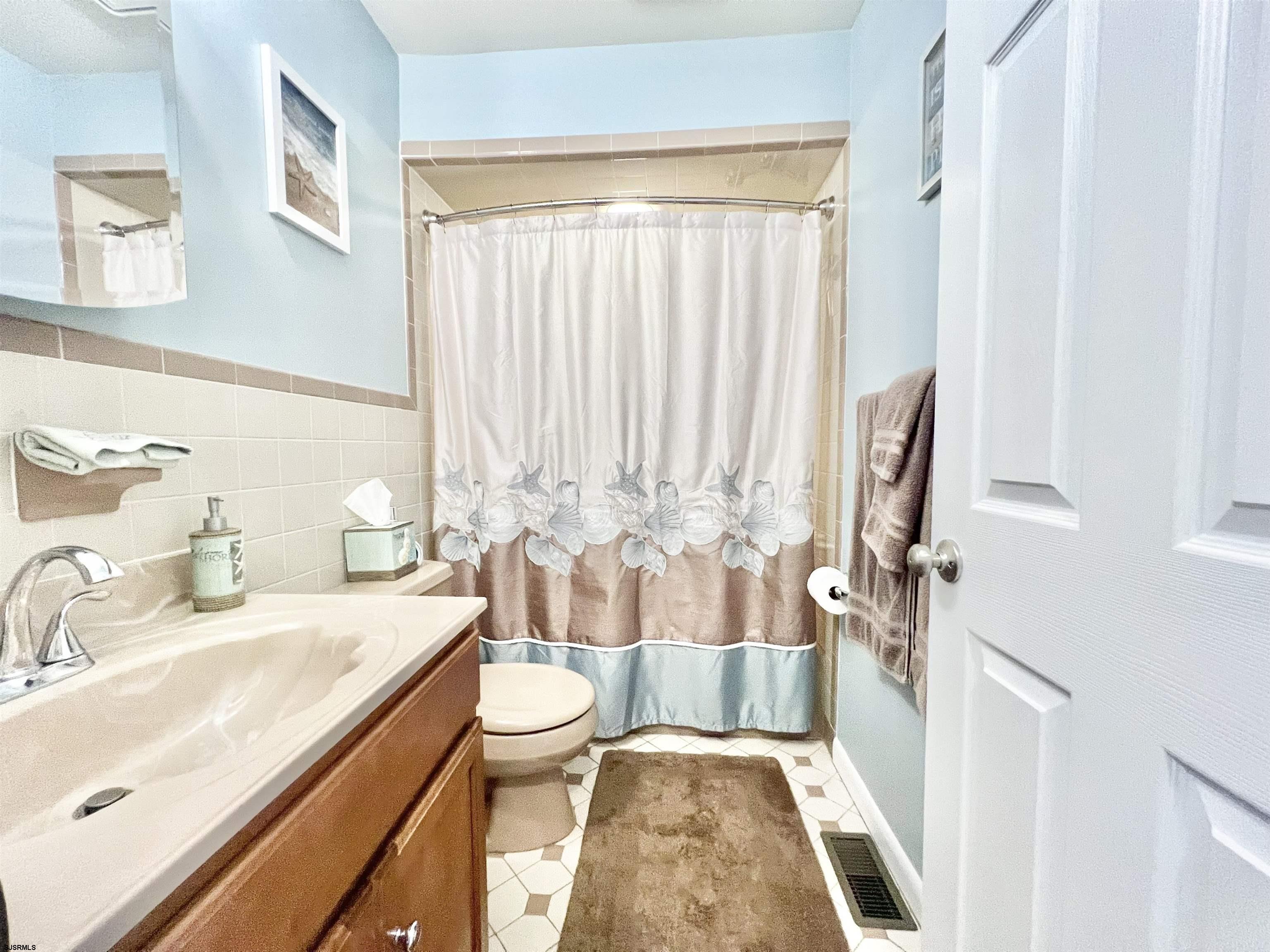 14 S Inlet Dr Unit: 1