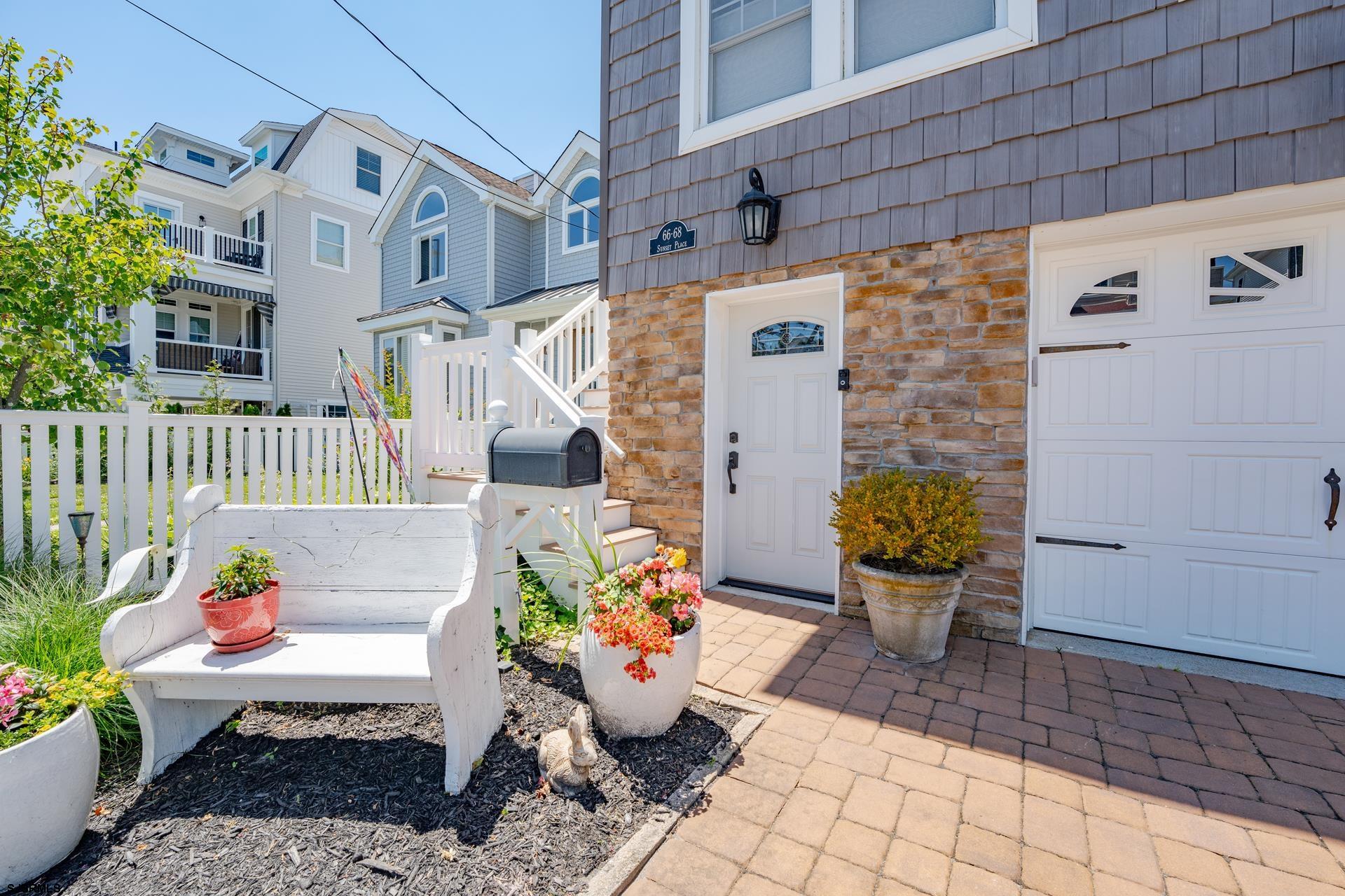 66-68 Sunset Pl