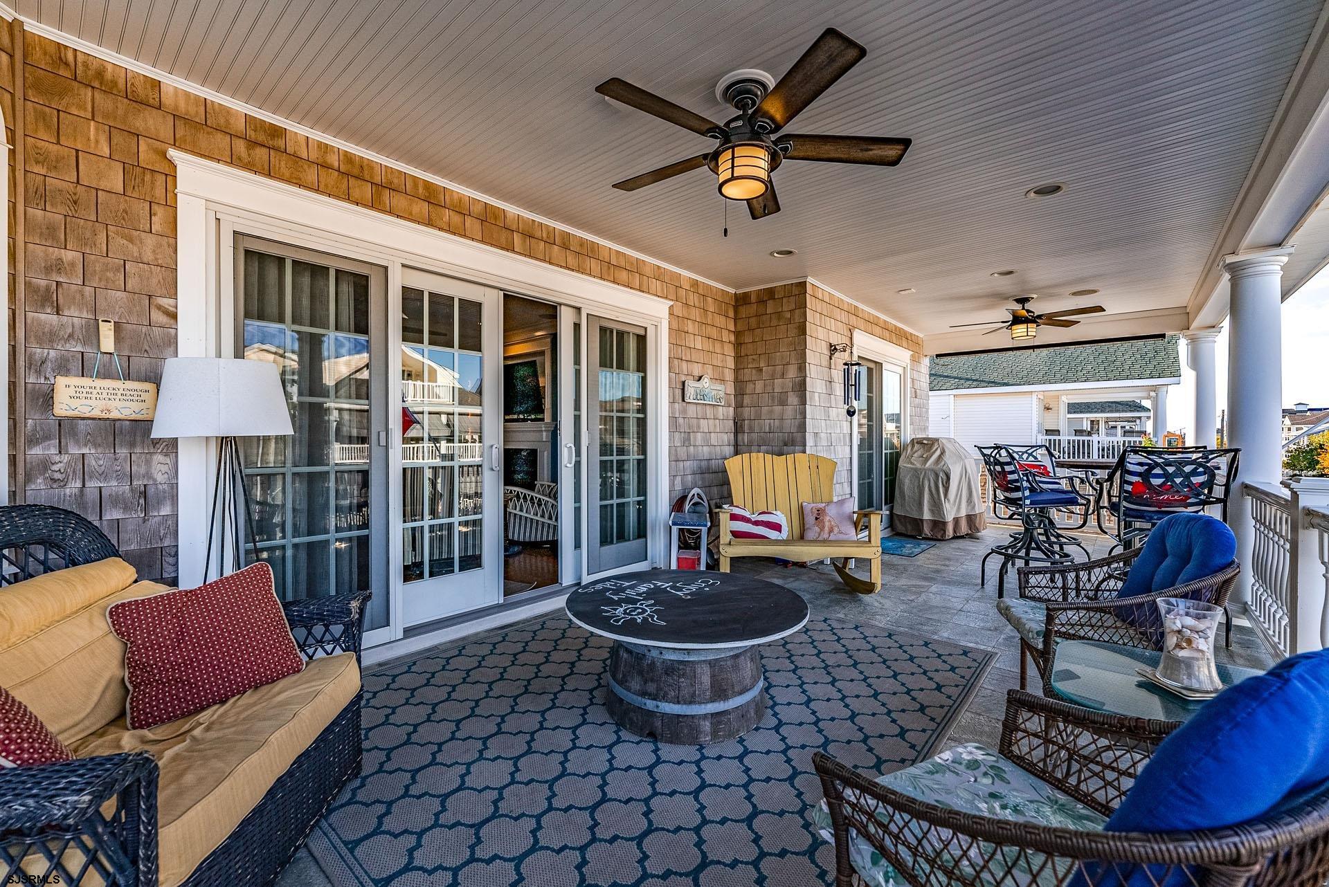 860 Pennlyn Pl Unit: 2nd + 3rd Floor