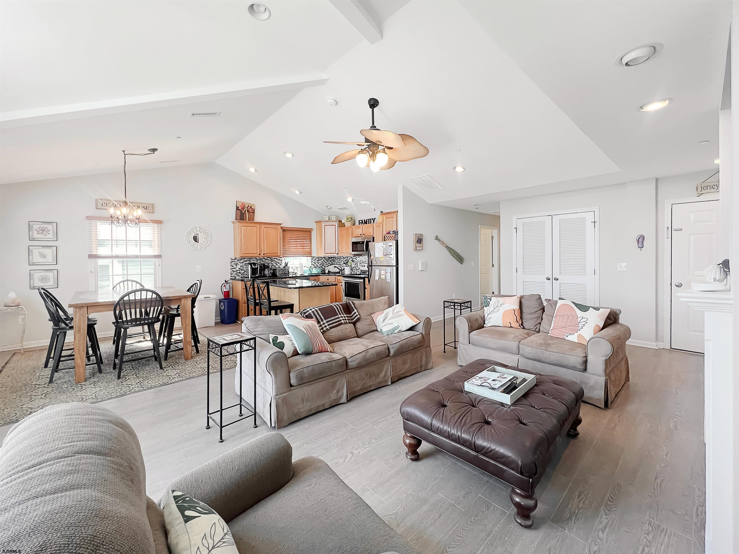 1340 Asbury Ave Unit: D