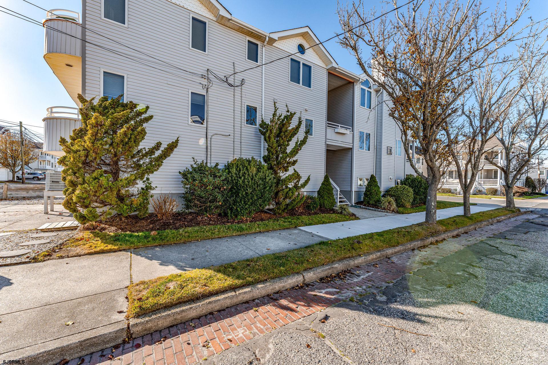 1701 Asbury Ave Unit: 1