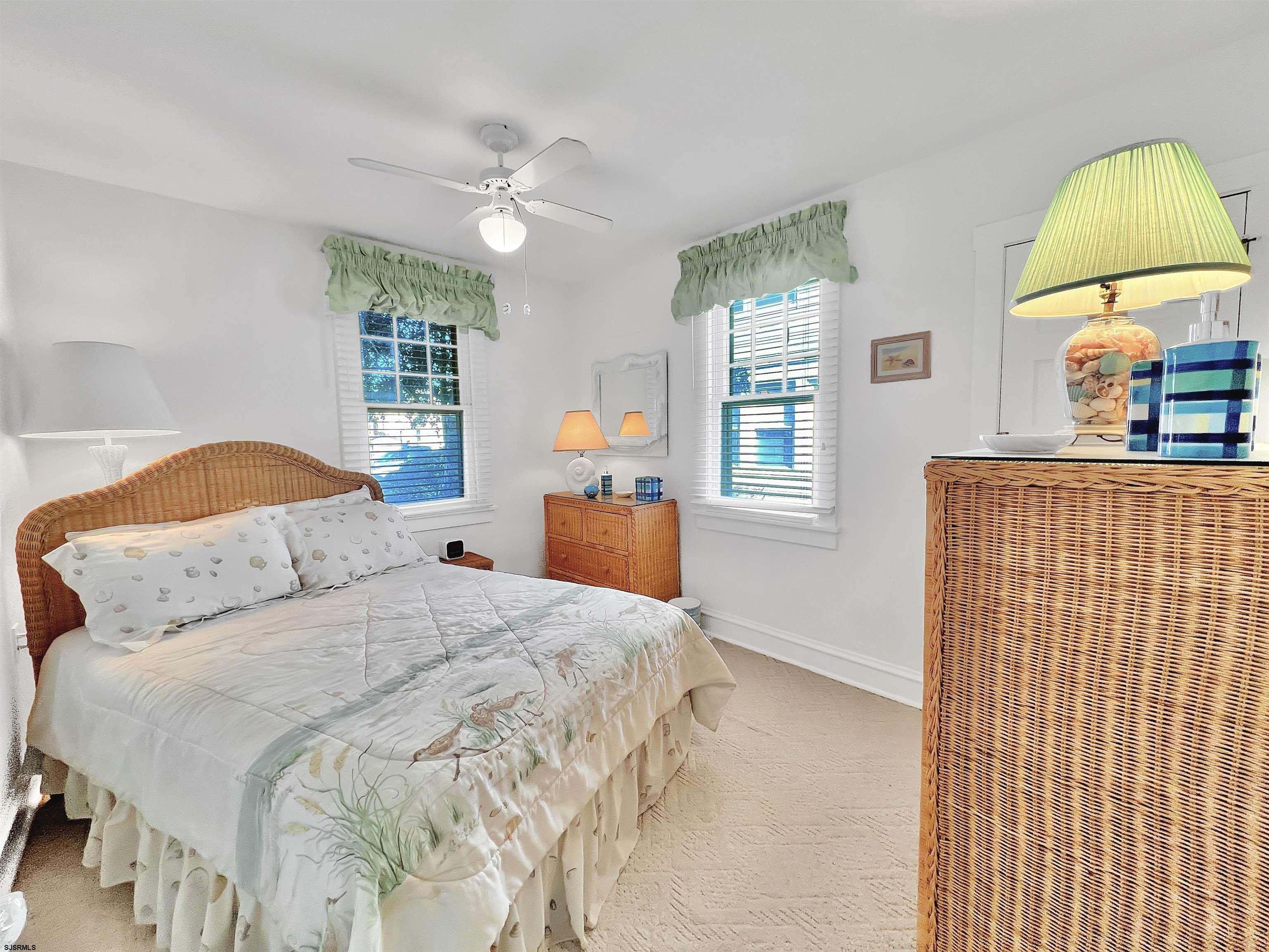 137 Central Ave Unit: 1