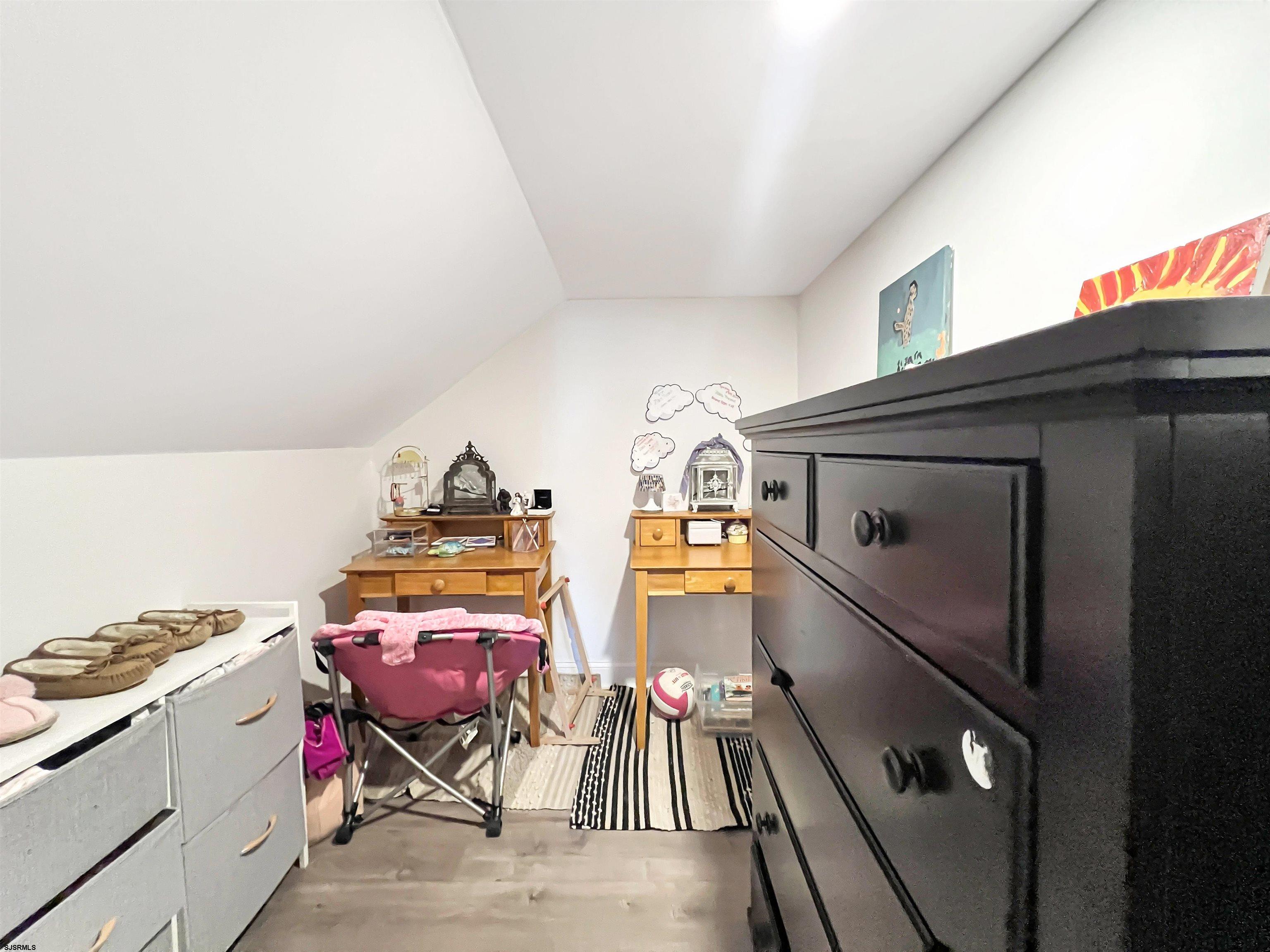 2300 Cedarbridge Road