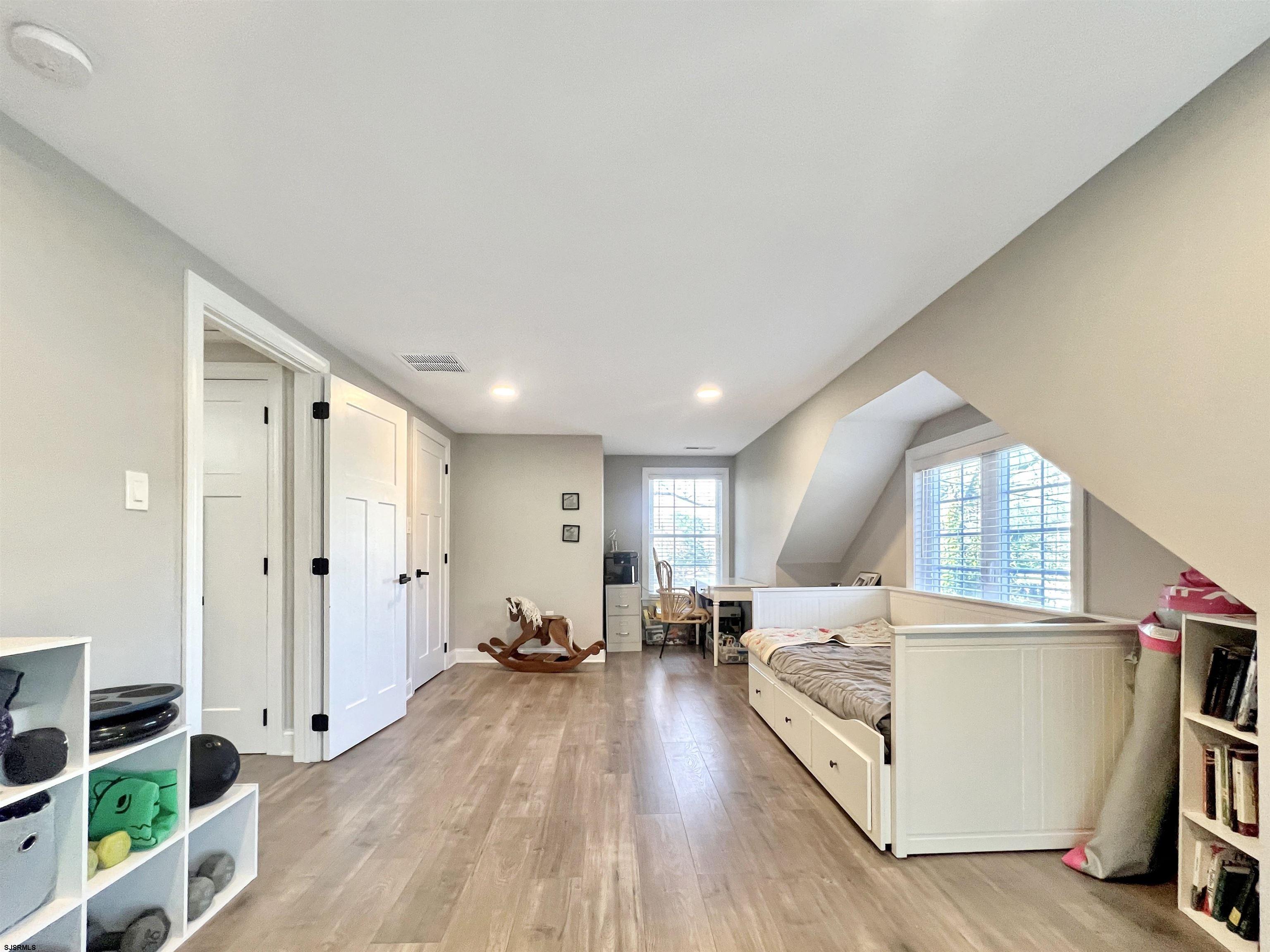 2300 Cedarbridge Road