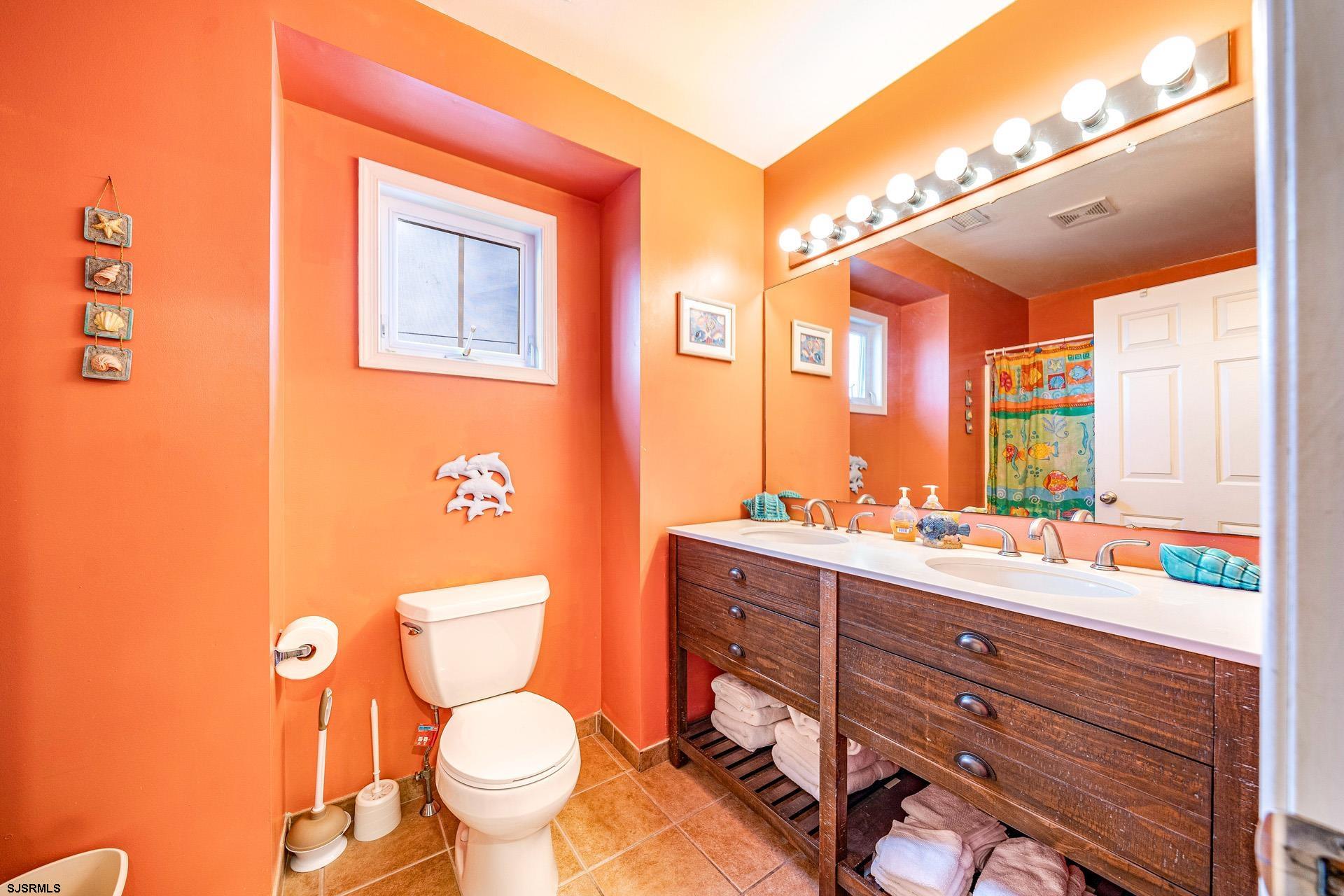 1161 West Ave Unit: C