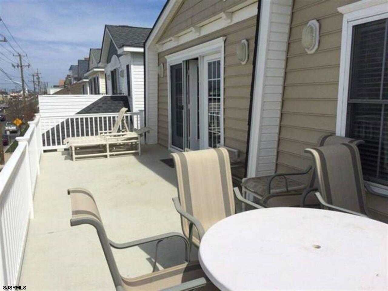 1161 West Ave Unit: C