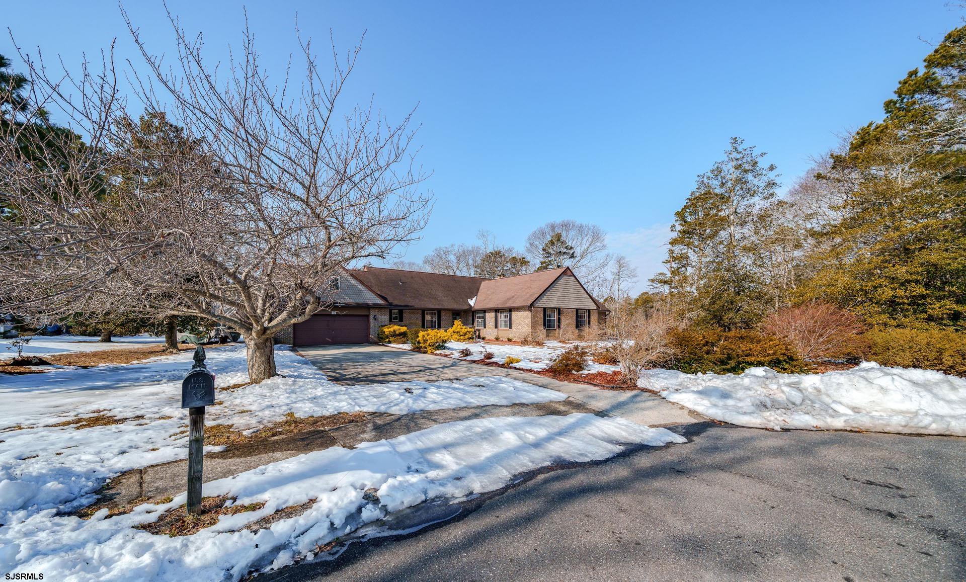 22 Red Clover Dr