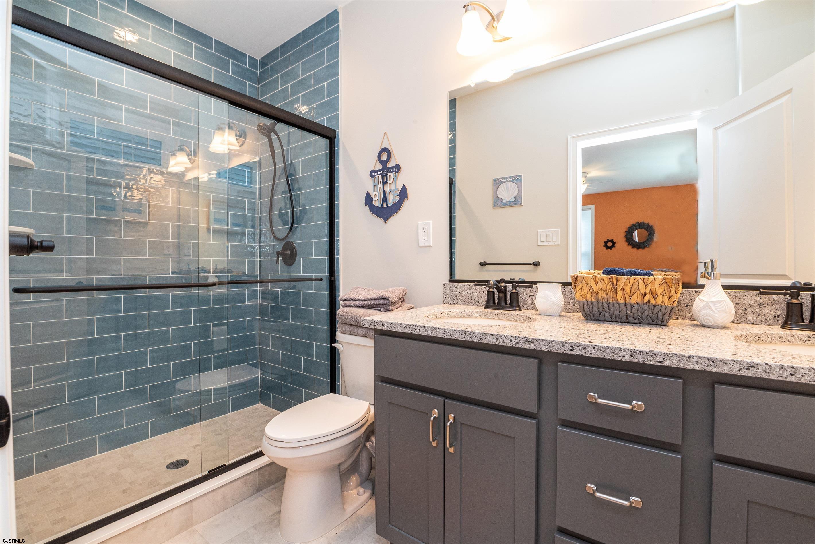 706 E 9th Street Unit: A