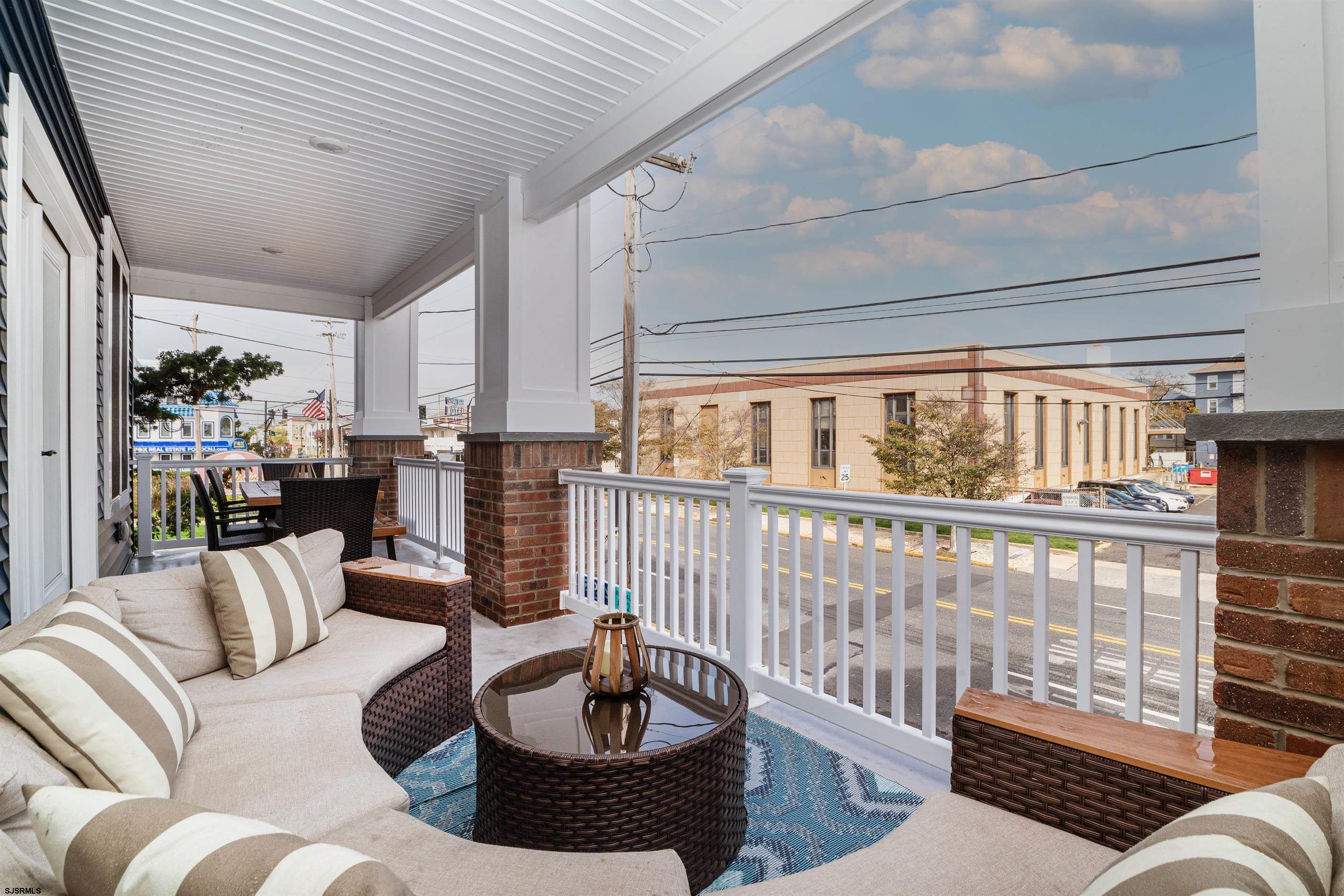 706 E 9th Street Unit: A