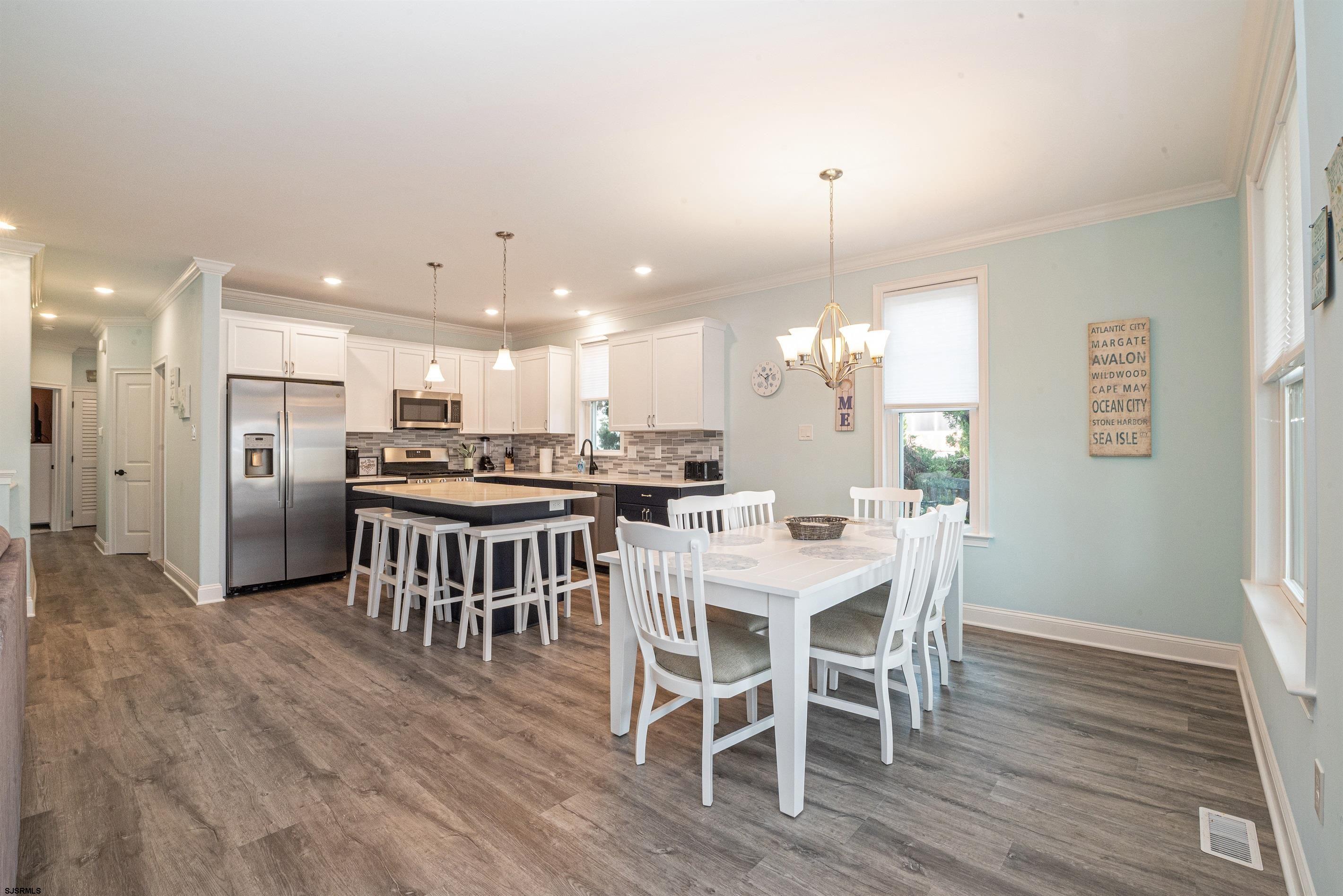 706 E 9th Street Unit: A