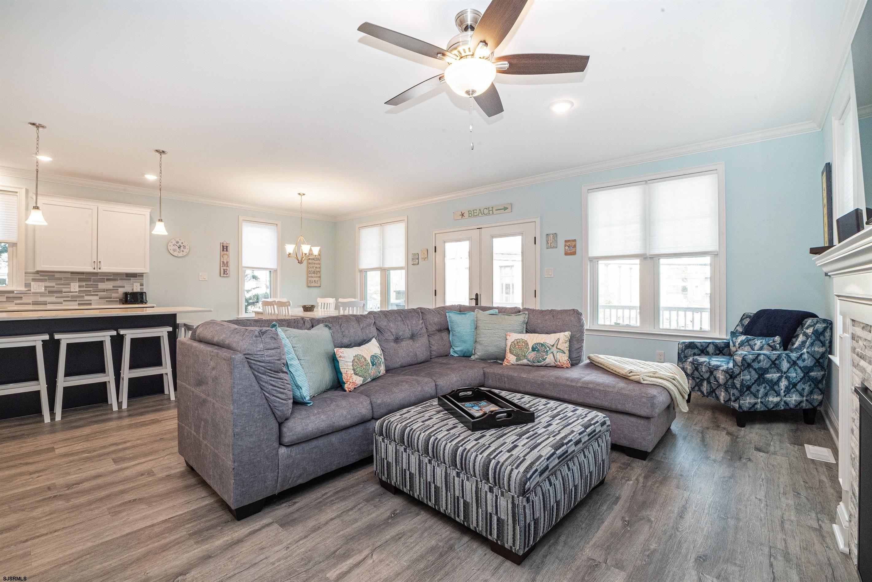 706 E 9th Street Unit: A