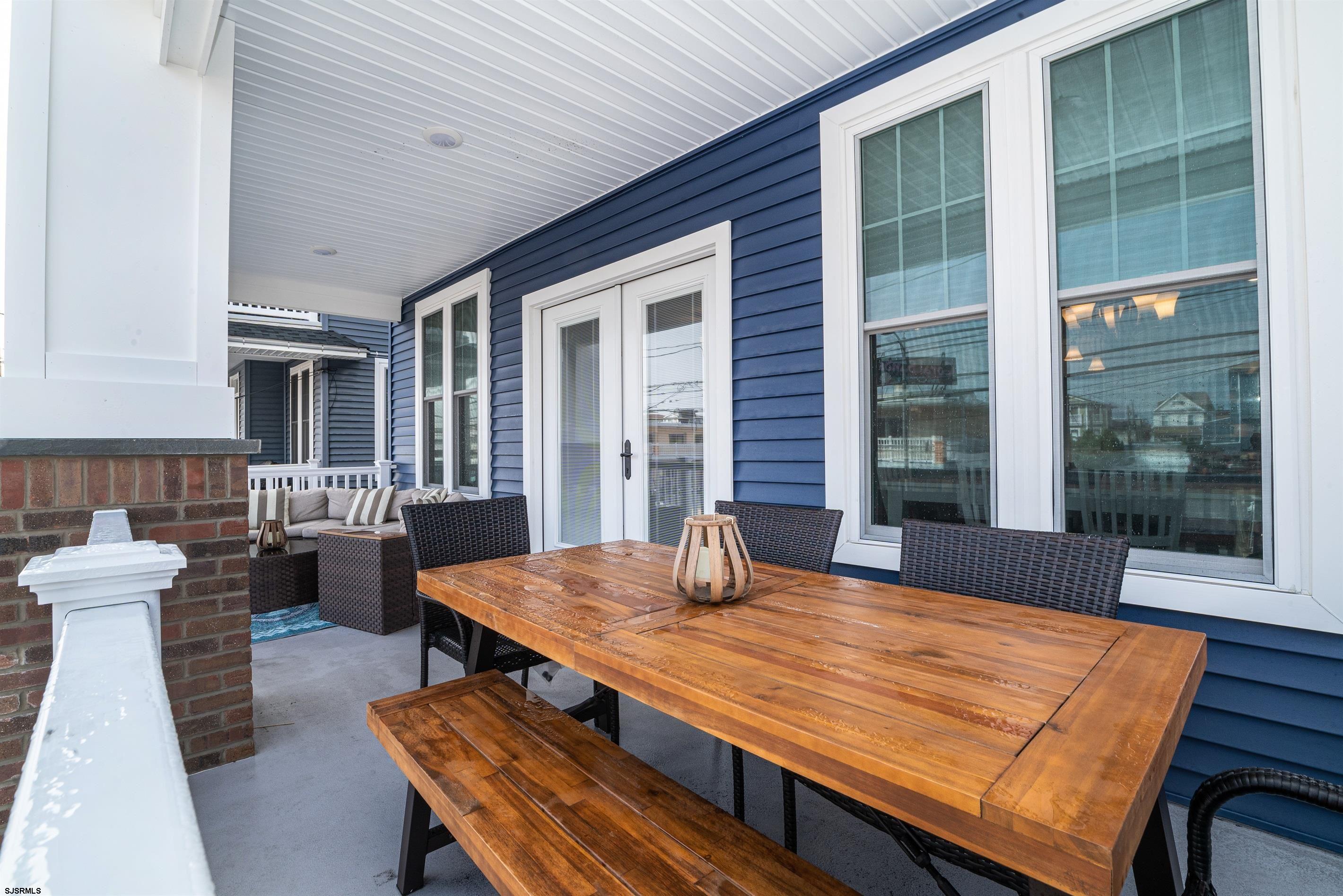 706 E 9th Street Unit: A