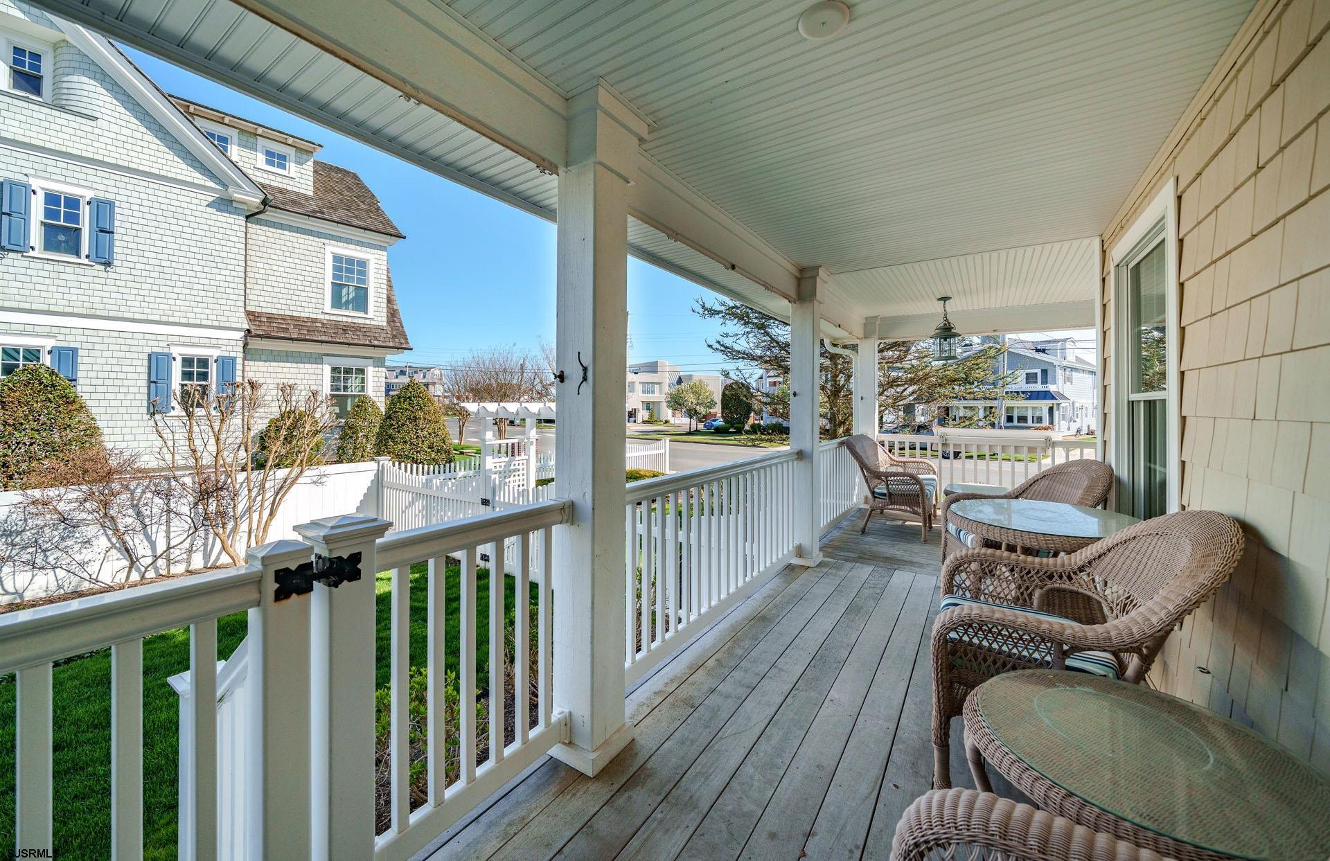 407 E Atlantic Blvd