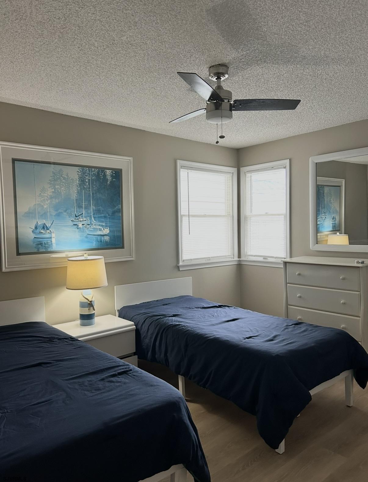 5133 Central Ave Unit: 1