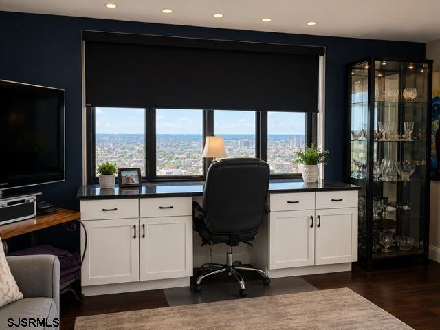 100 S Berkley Square Unit: 21N