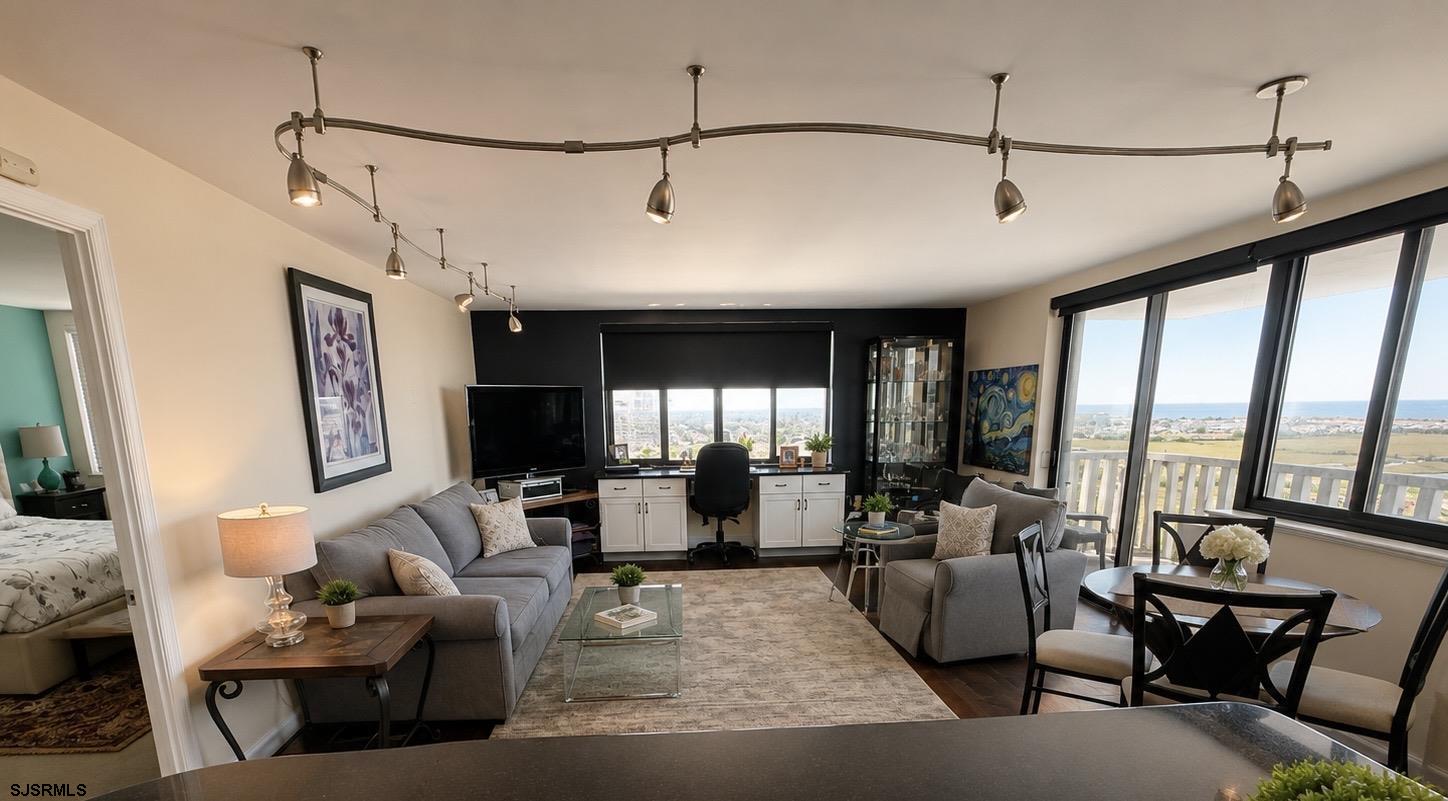 100 S Berkley Square Unit: 21N